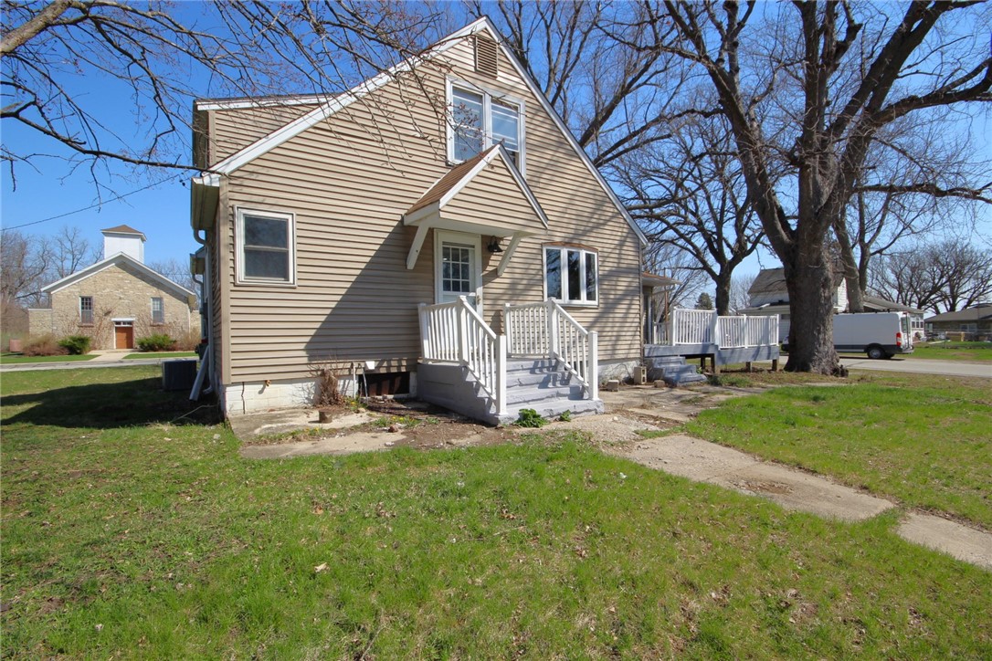 106 N Glover Street, Rock Falls, Iowa image 25