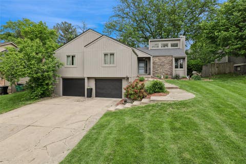 Homes For Sale - 1611 NW 103rd Street<br/> Clive, IA 50325