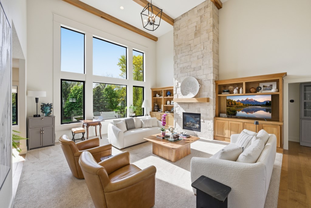 Ankeny, Iowa, 50023, United States, 5 Bedrooms Bedrooms, ,5 BathroomsBathrooms,Residential,Active,2052119