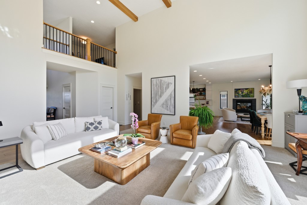 Ankeny, Iowa, 50023, United States, 5 Bedrooms Bedrooms, ,5 BathroomsBathrooms,Residential,Active,2052119