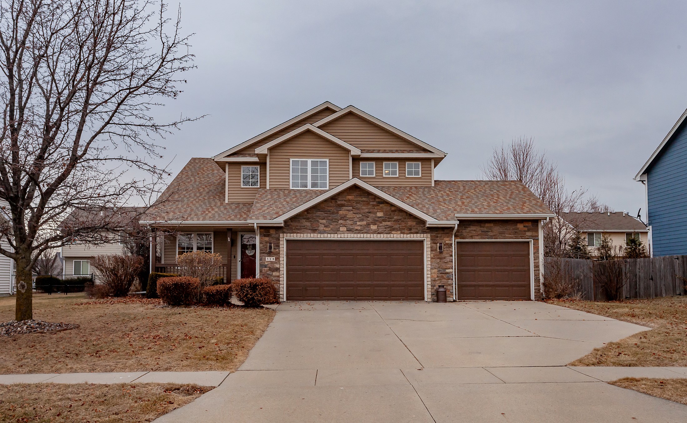 318 NW Watercrest Drive, Ankeny, Iowa image 1