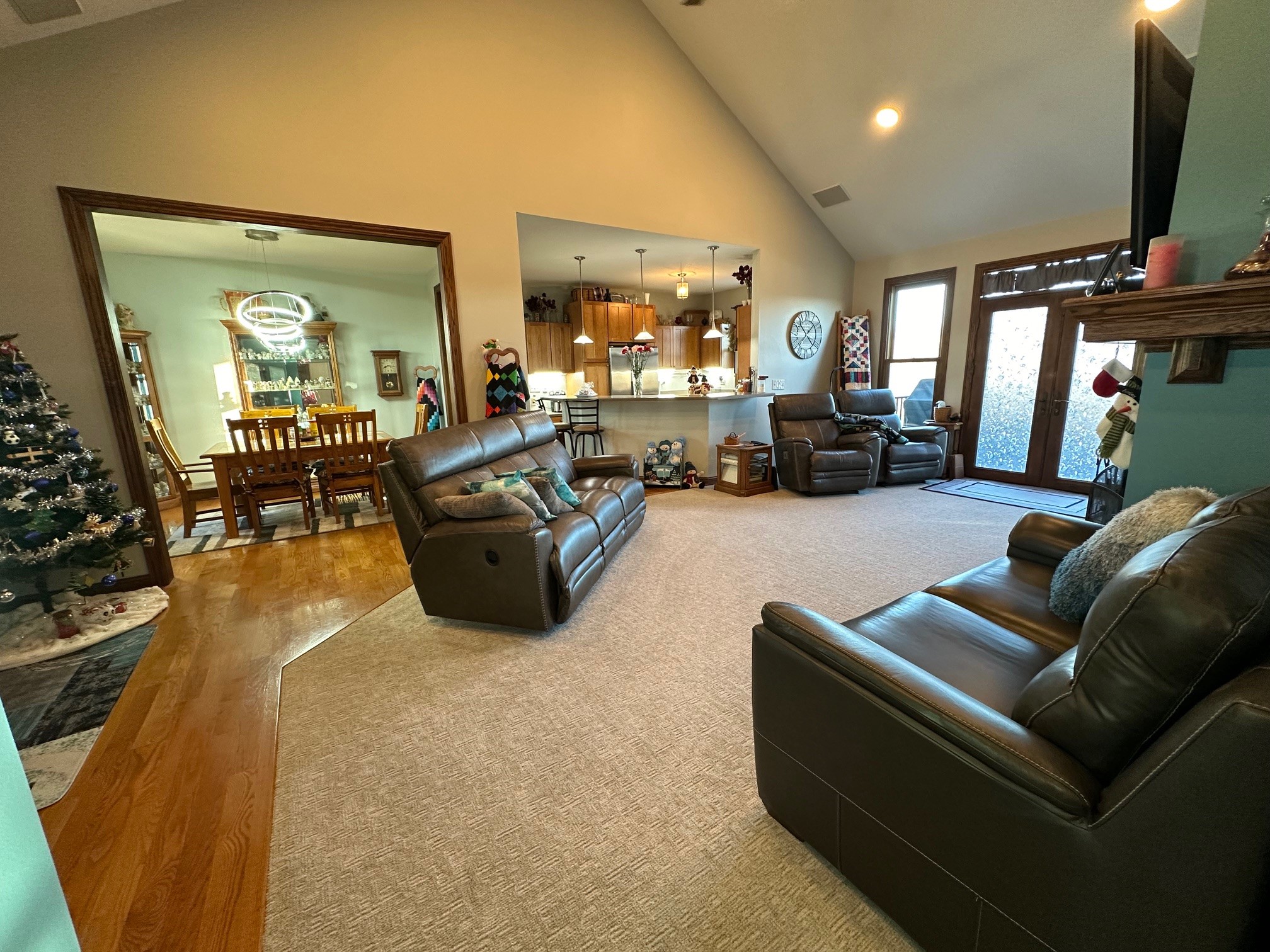 2236 Holliwell Valley Court, Winterset, Iowa image 3