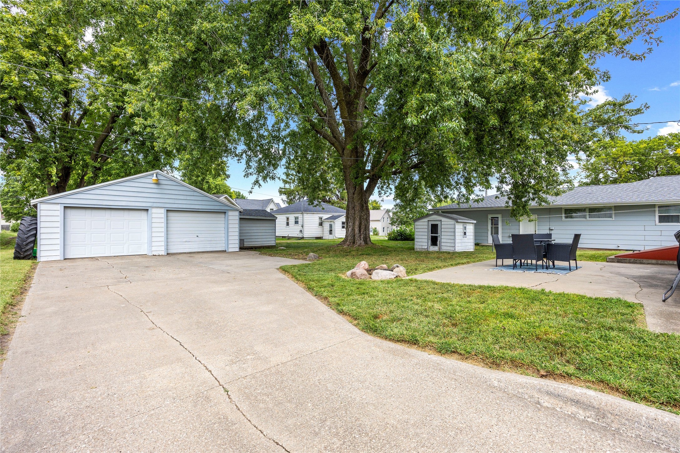 110 E Iowa Street