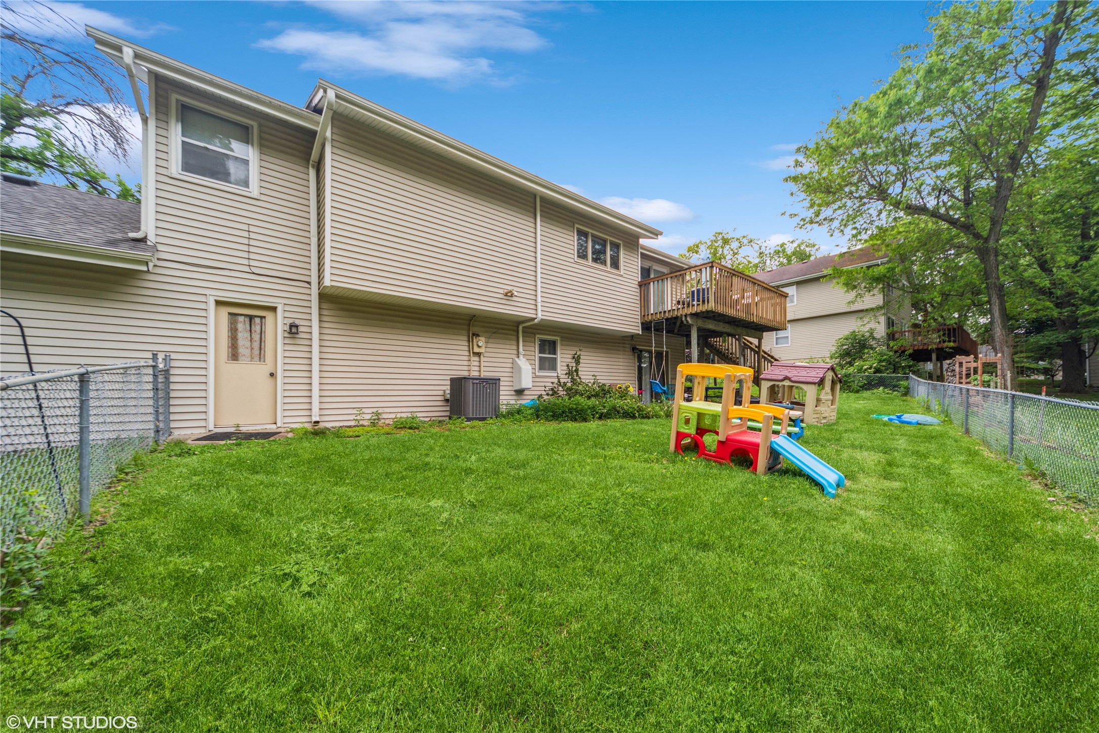 1640 NW 104th Street, Clive, Iowa image 16