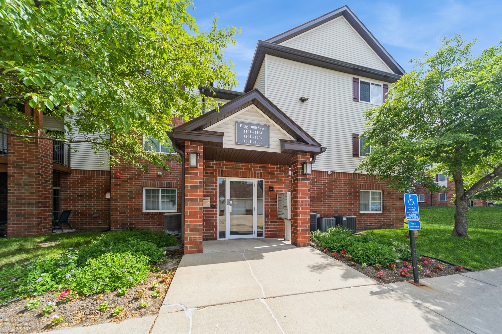6440 Ep True Parkway #1102, West Des Moines, Iowa image 1