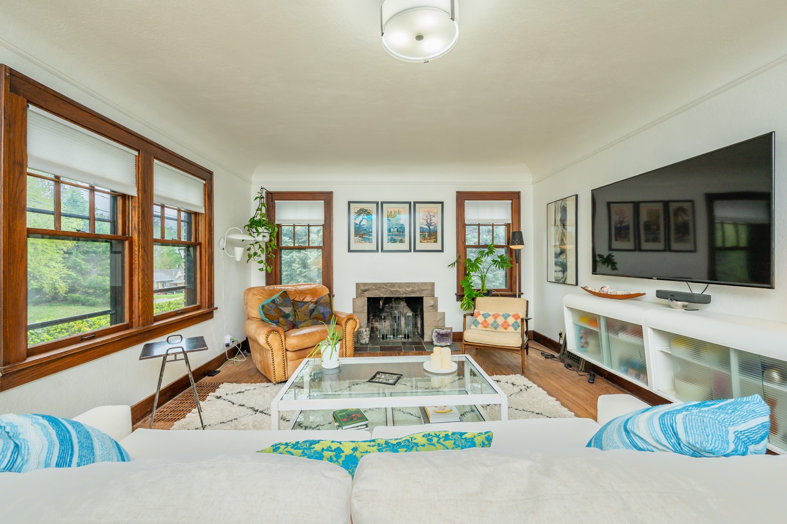 6423 Carpenter Avenue, Windsor Heights, Iowa image 2