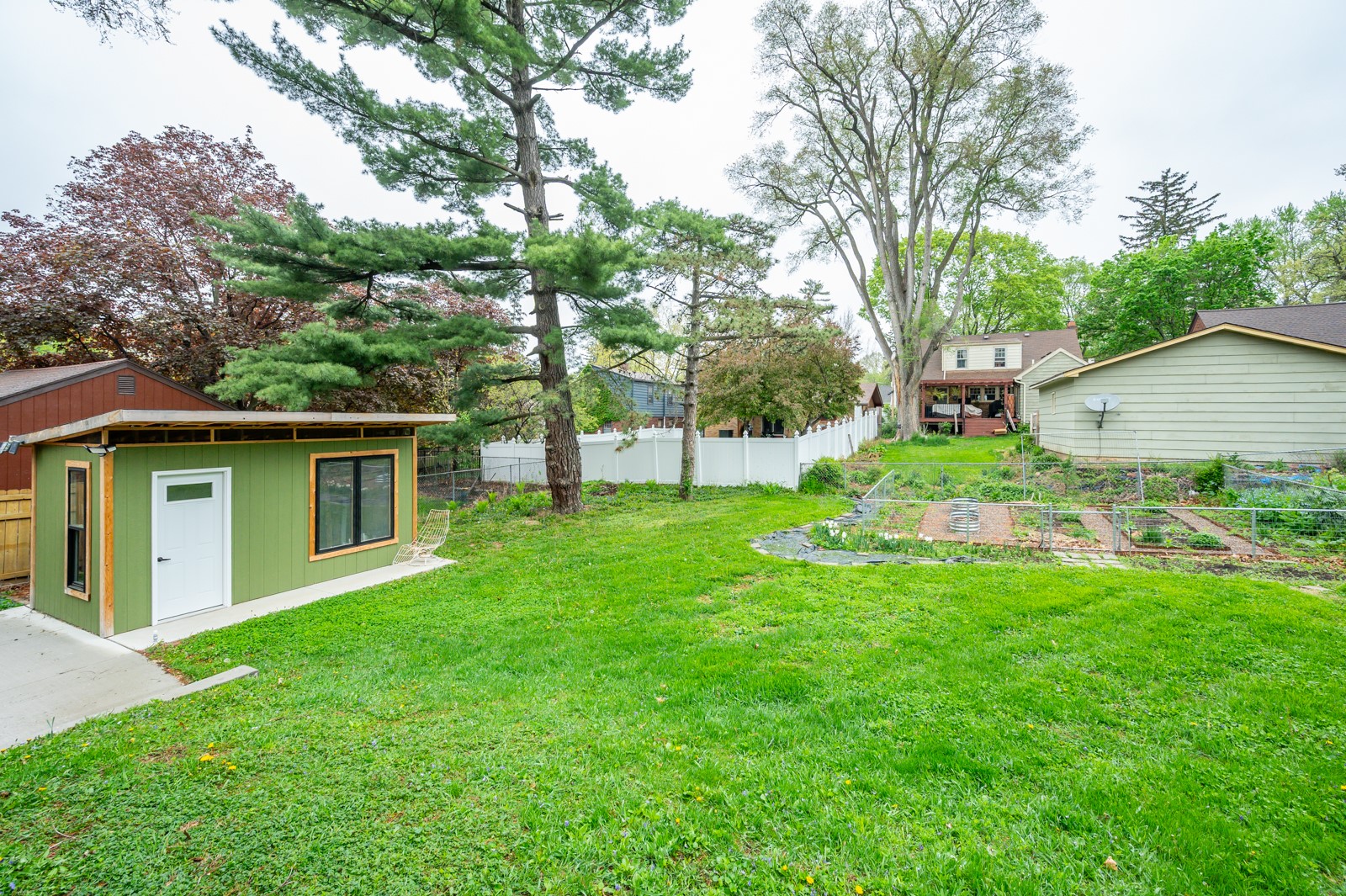 6423 Carpenter Avenue, Windsor Heights, Iowa image 17