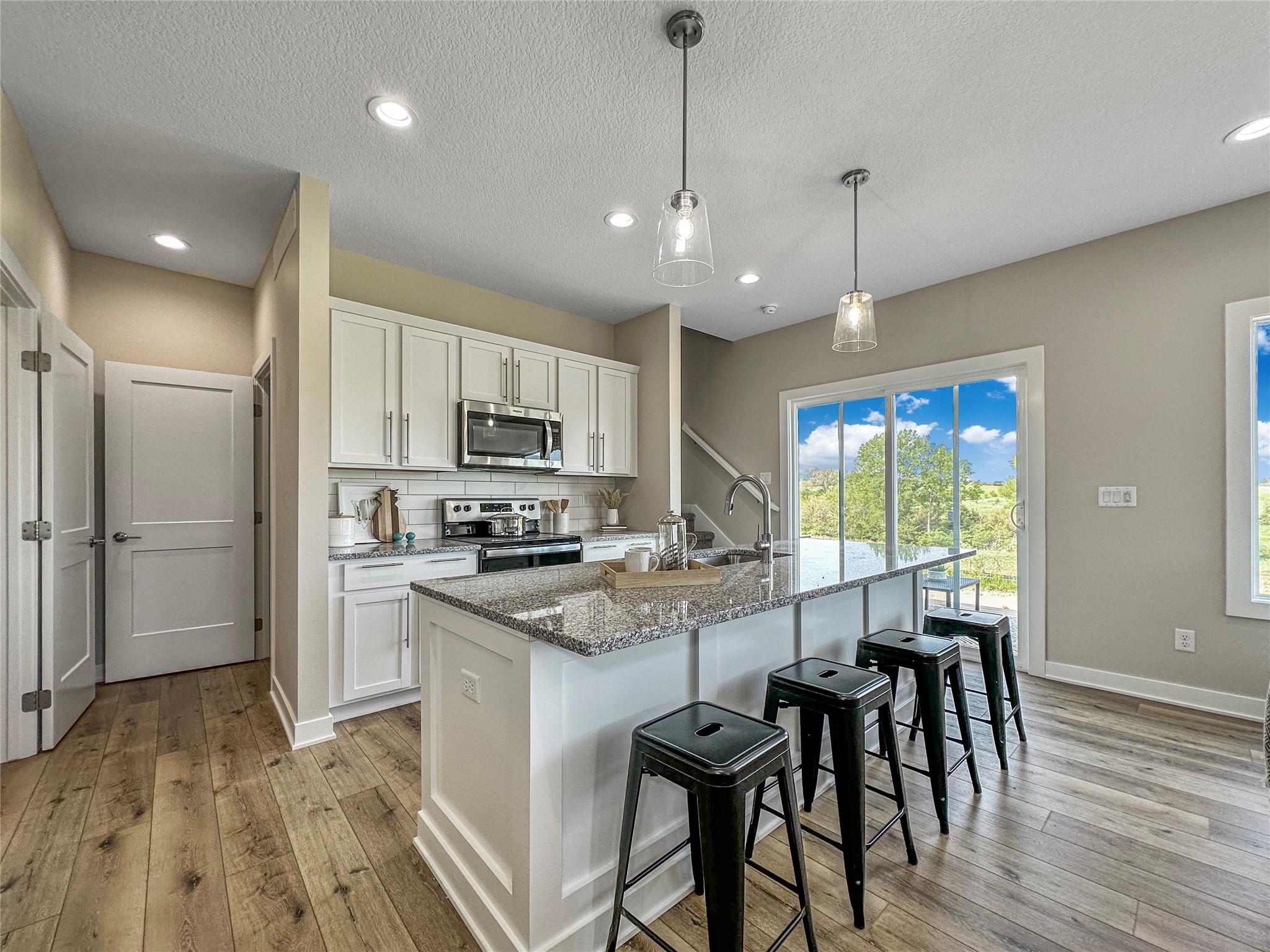 9125-9143 Calvin Drive