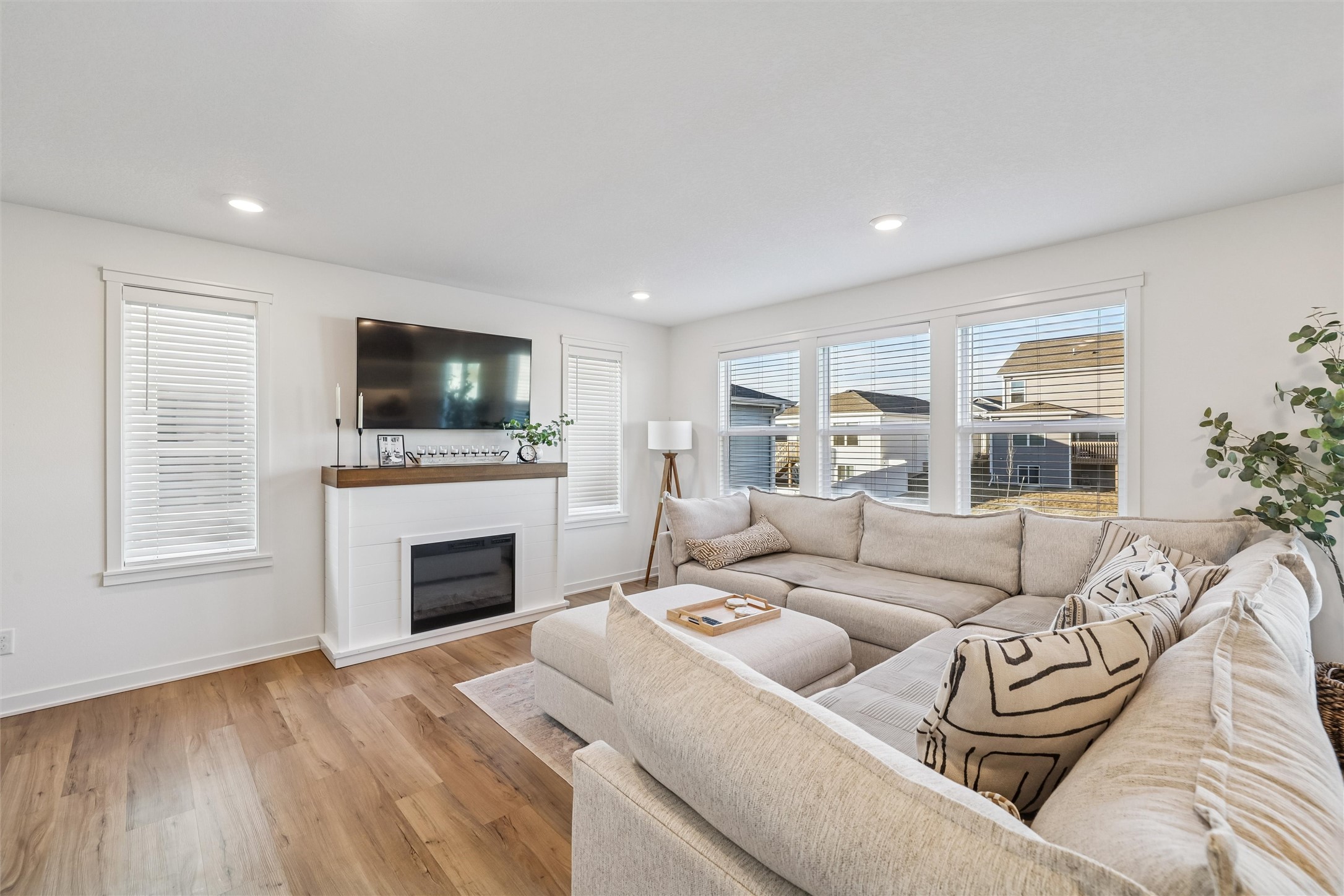 1223 NW Yorktown Drive