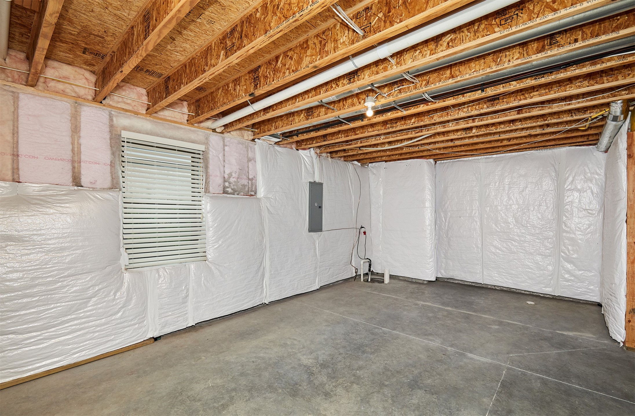 1585 Snyder Street, Waukee, Iowa image 24
