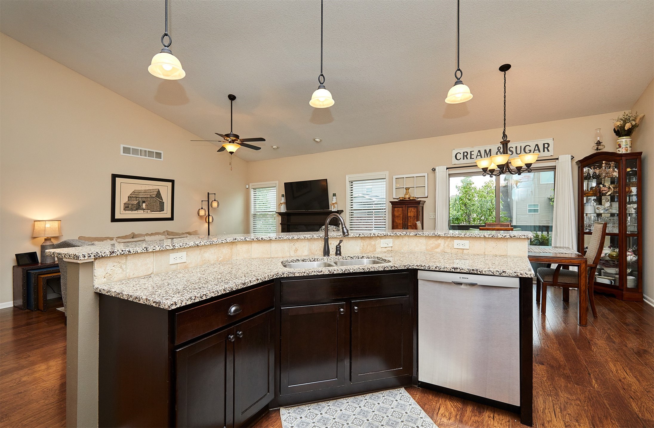 1585 Snyder Street, Waukee, Iowa image 9
