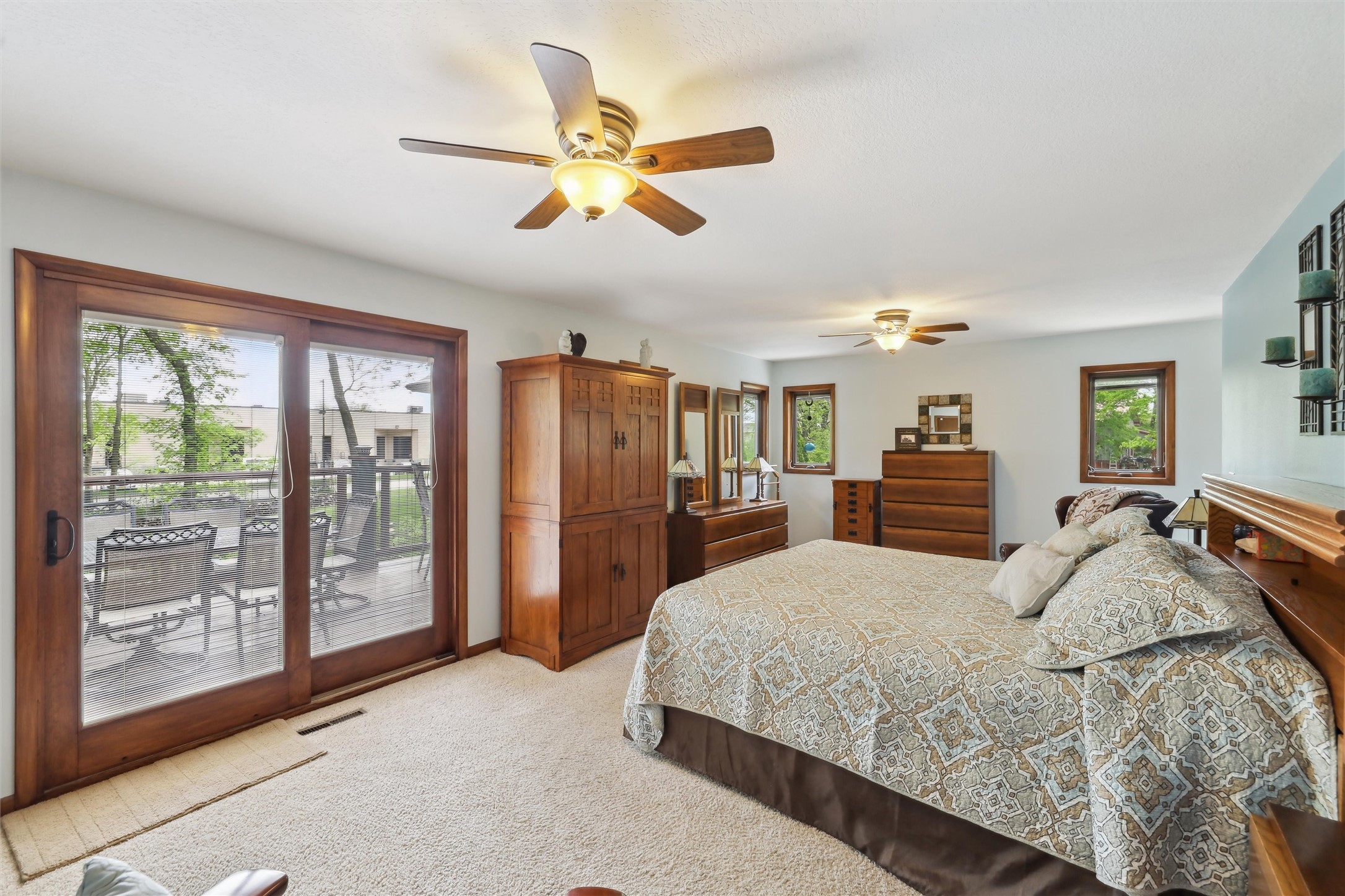 5310 NW Burr Oak Drive, Johnston, Iowa image 17