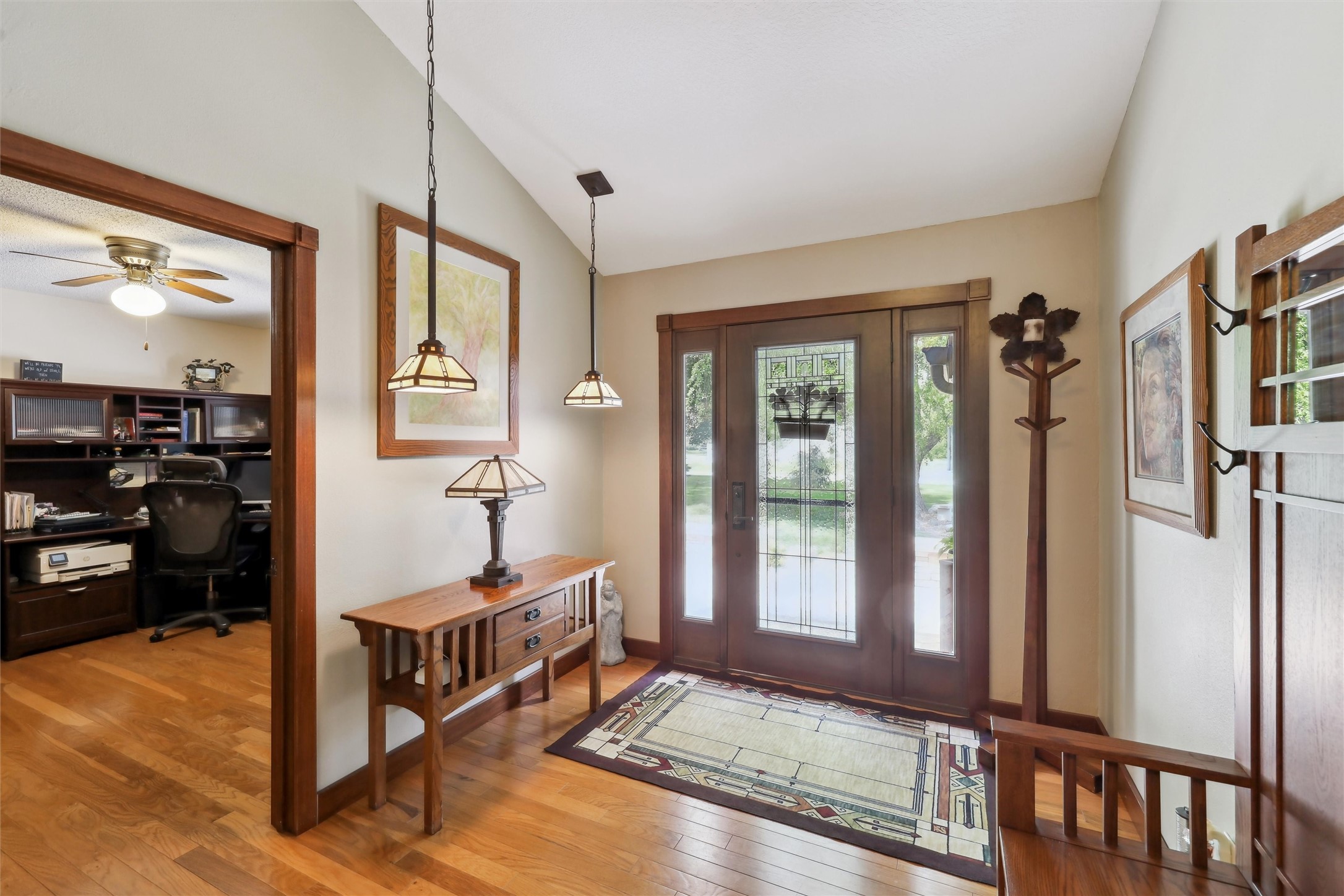 5310 NW Burr Oak Drive, Johnston, Iowa image 3