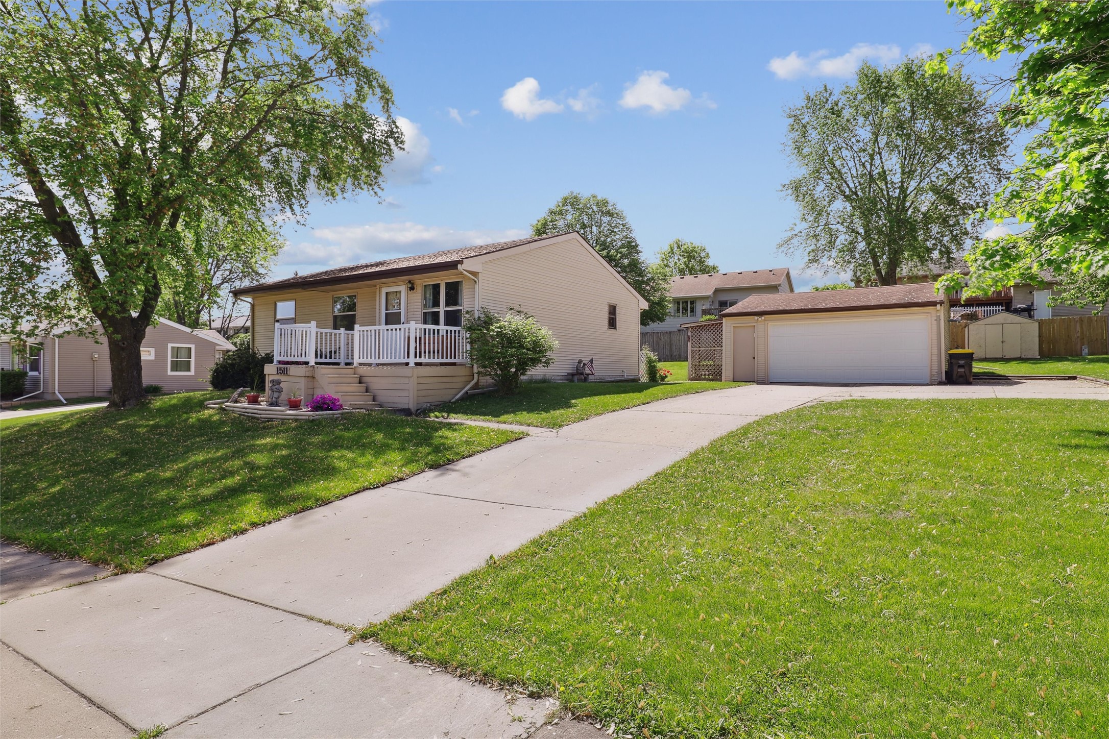 1511 Hyvue Street, Adel, Iowa image 21