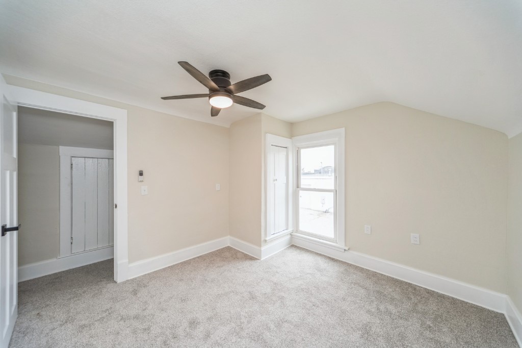 212 Nile Kinnick Drive, Adel, Iowa image 17