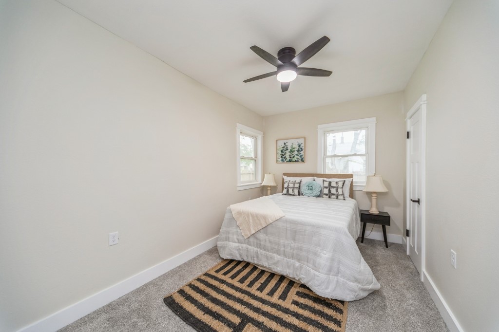 212 Nile Kinnick Drive, Adel, Iowa image 13