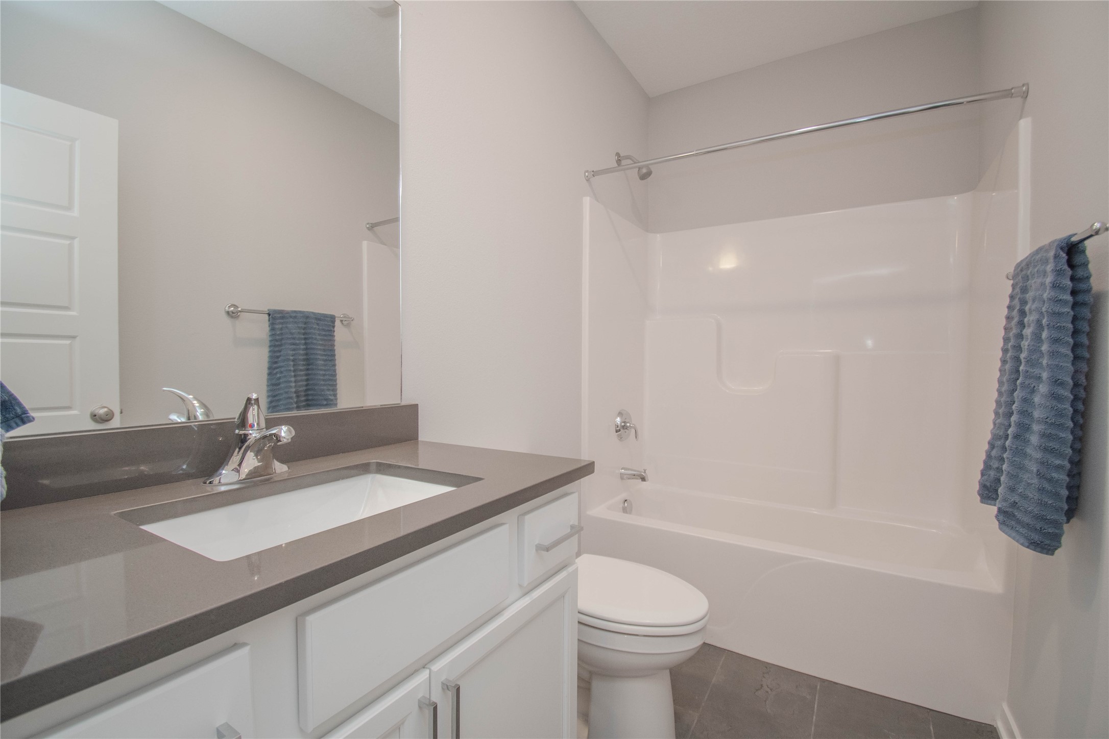 1325 NW Bennington Drive, Waukee, Iowa image 15