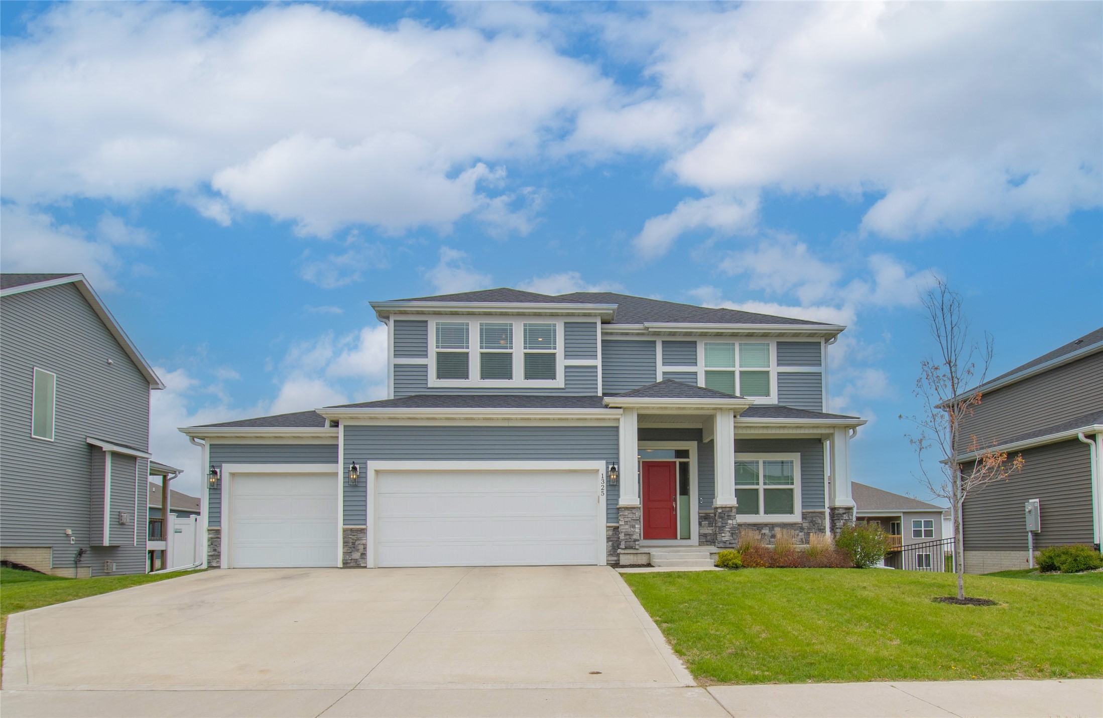 1325 NW Bennington Drive, Waukee, Iowa image 1