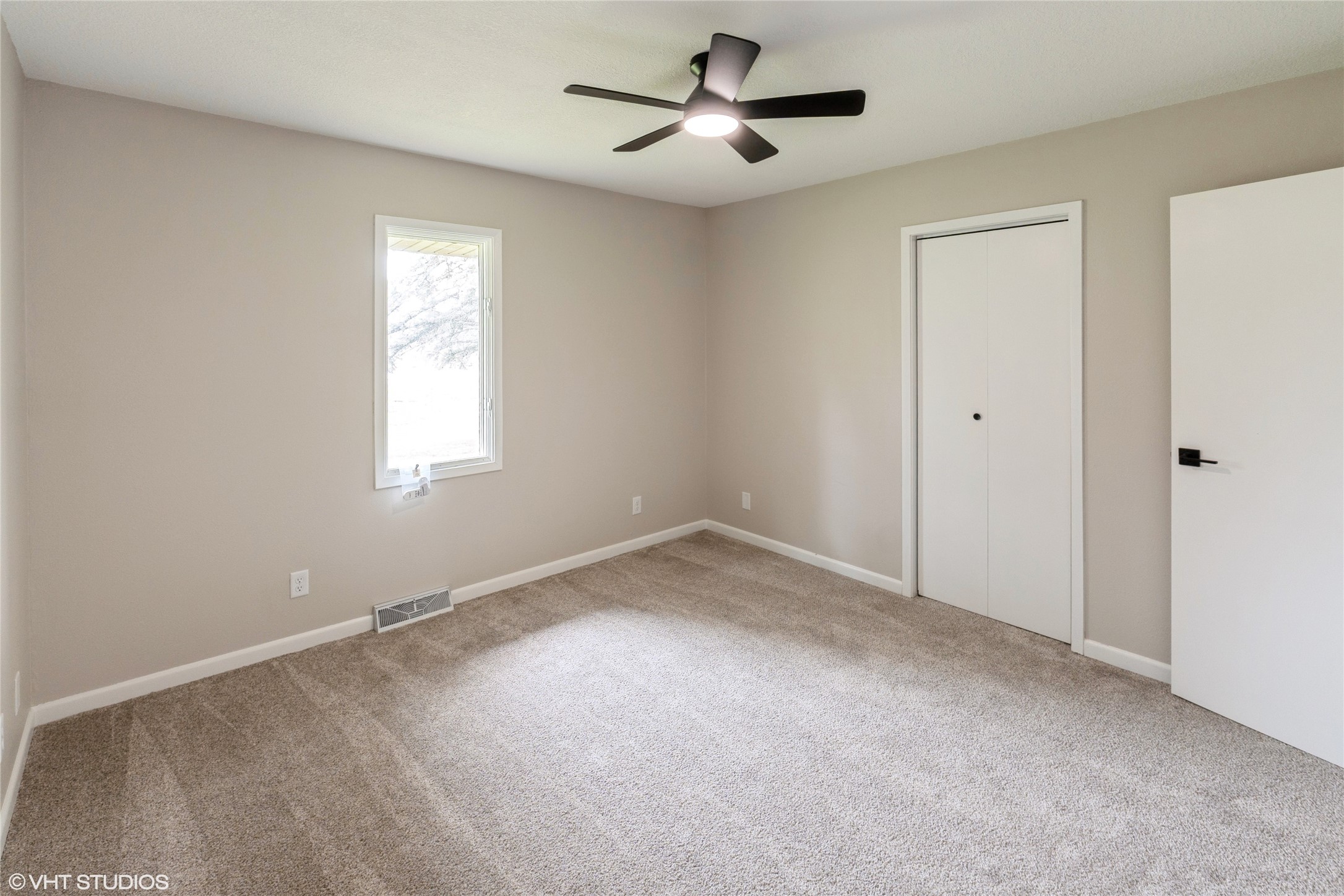 3856 E Broadway Avenue, Des Moines, Iowa image 25