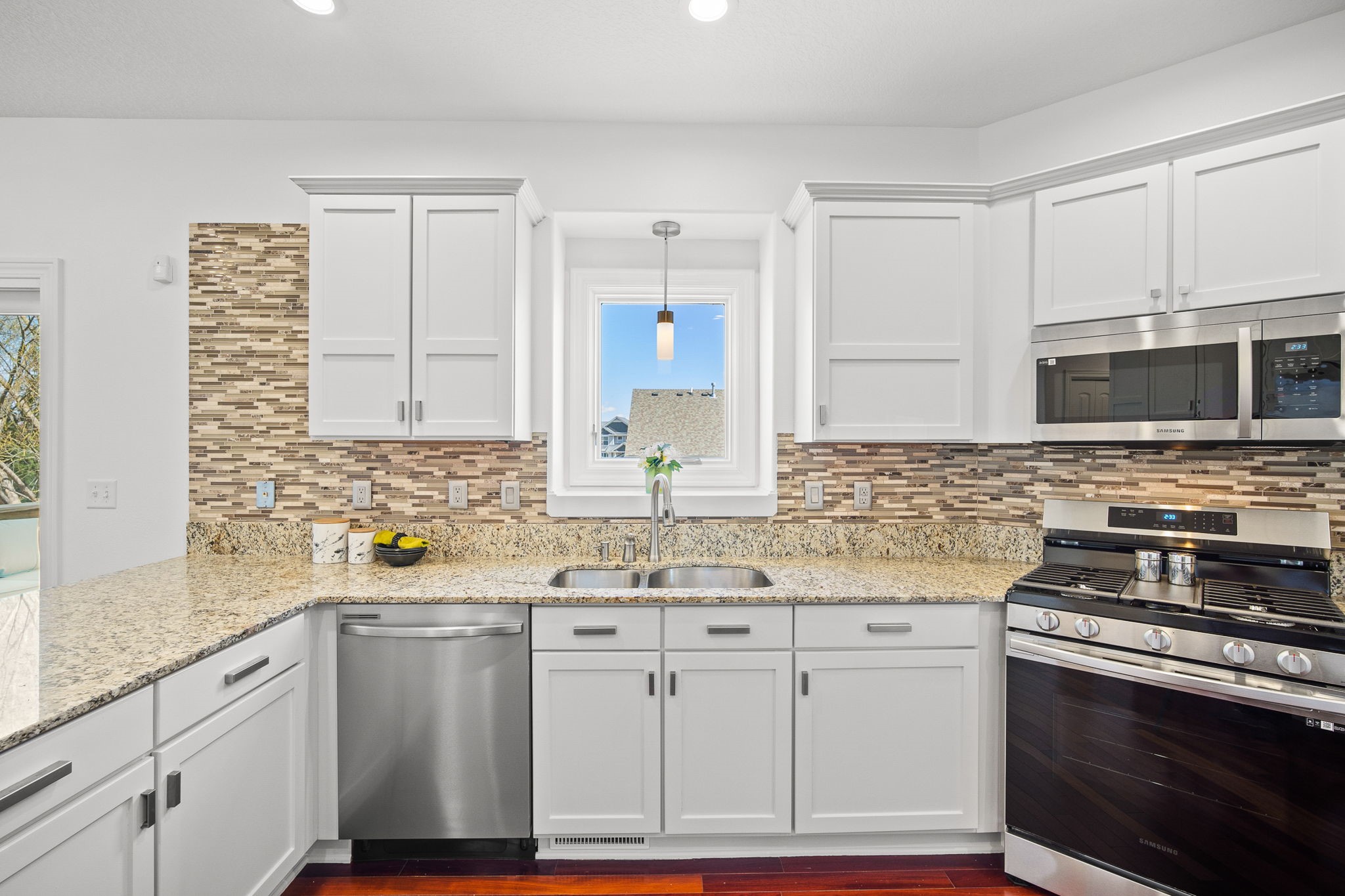 2515 27th Place, Des Moines, Iowa image 10