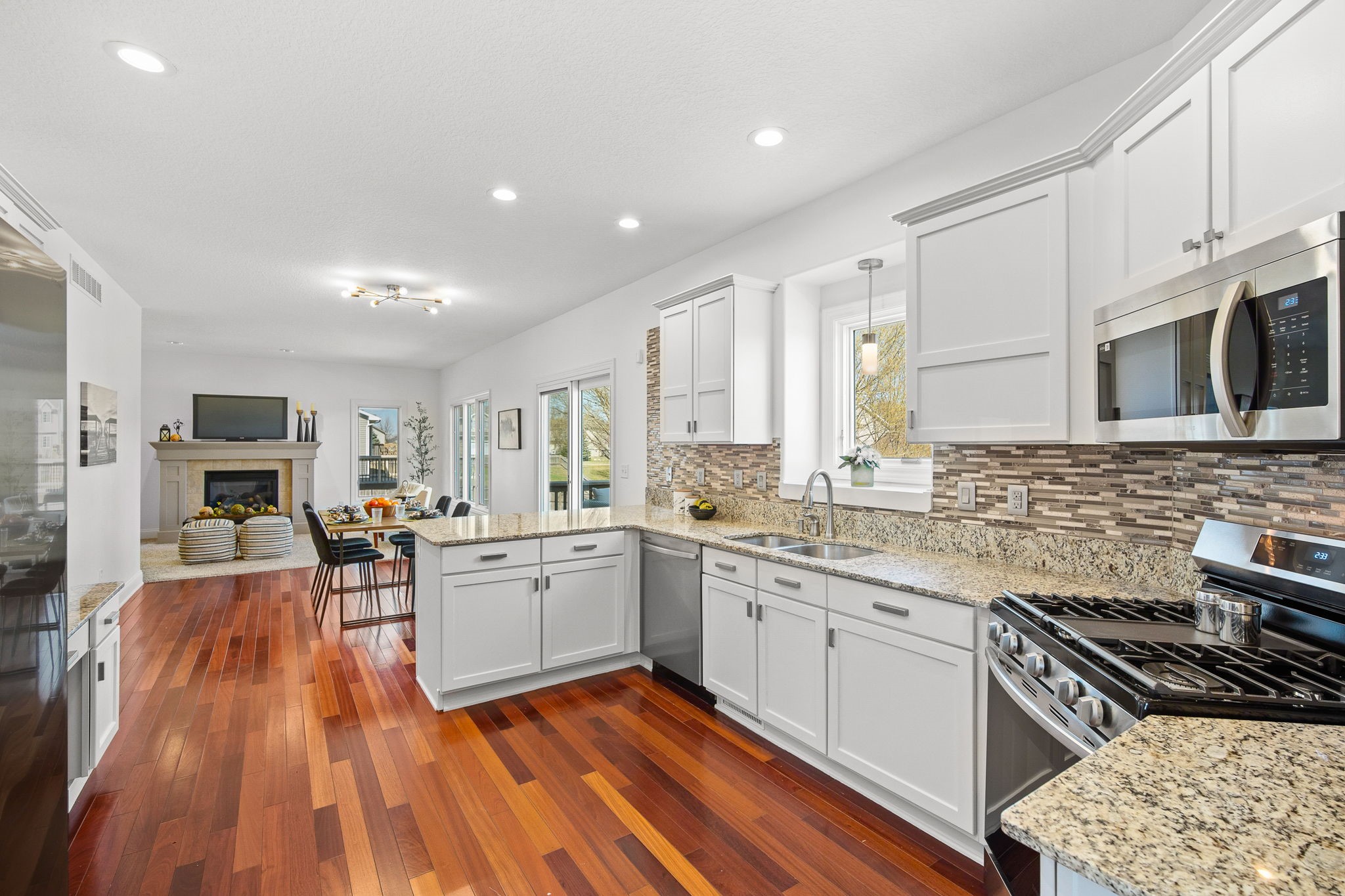 2515 27th Place, Des Moines, Iowa image 9