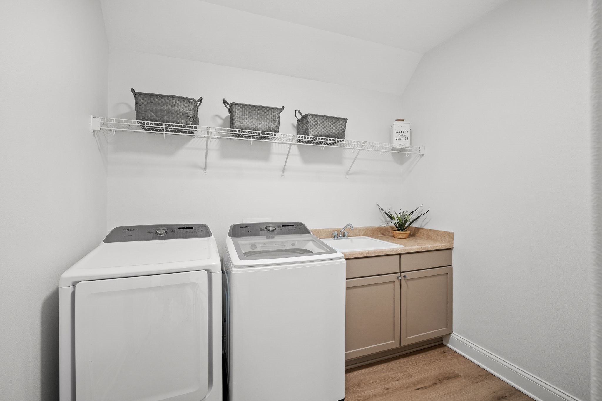 2515 27th Place, Des Moines, Iowa image 15