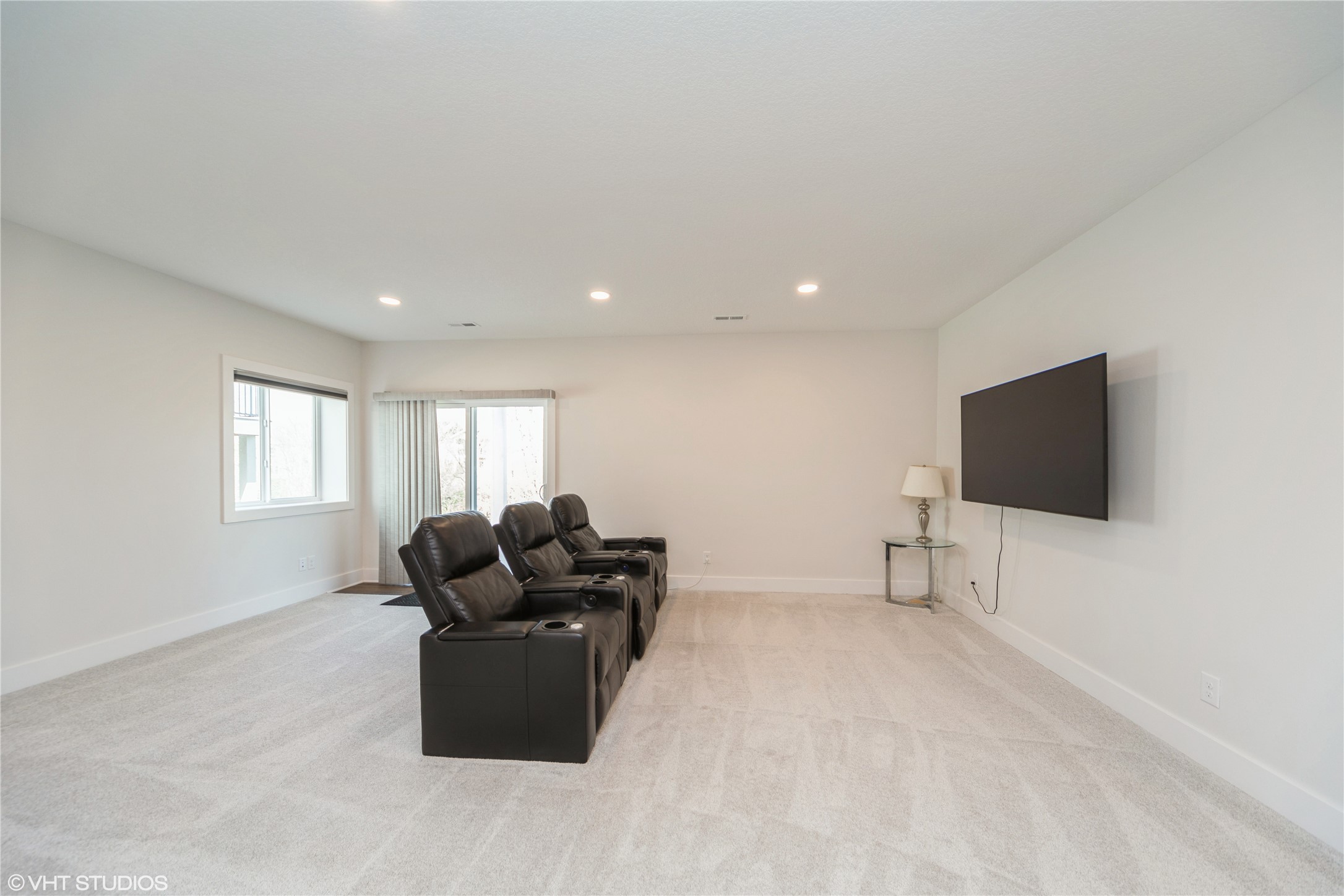 9131 Greenway Drive, West Des Moines, Iowa image 25