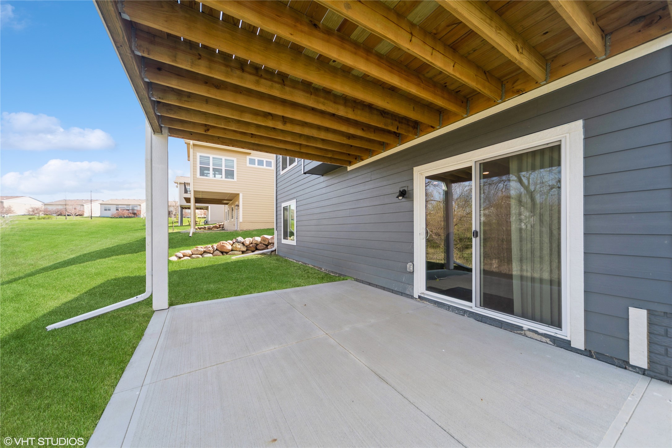 9131 Greenway Drive, West Des Moines, Iowa image 32