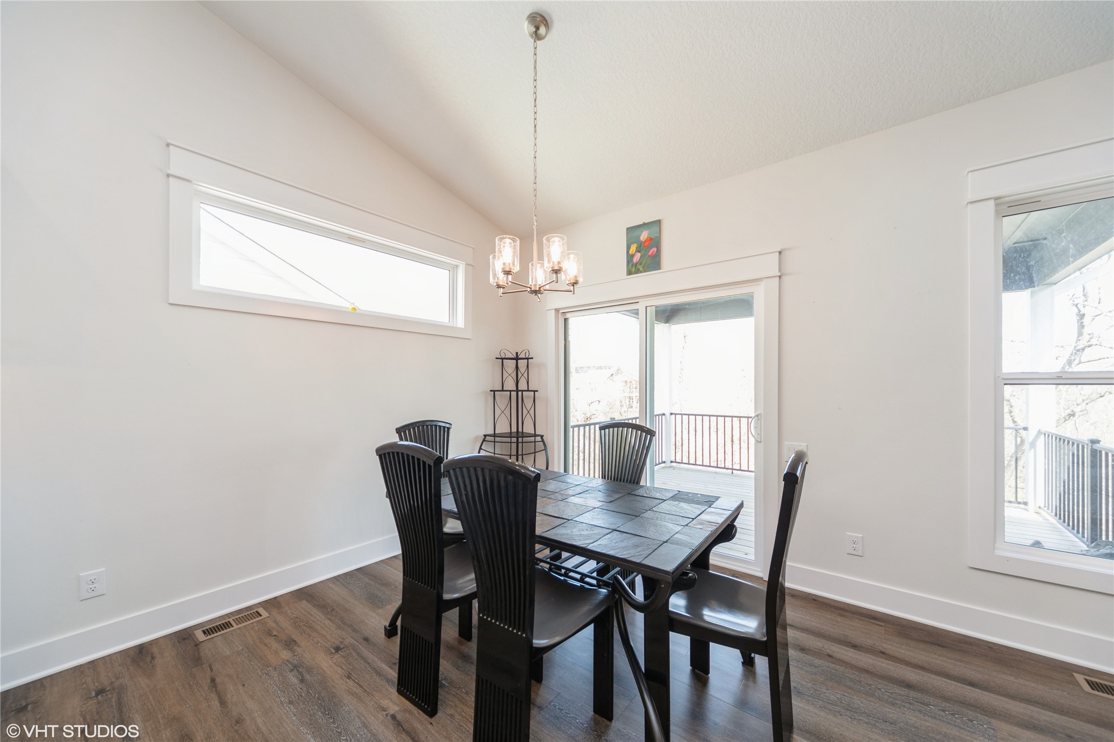 9131 Greenway Drive, West Des Moines, Iowa image 11