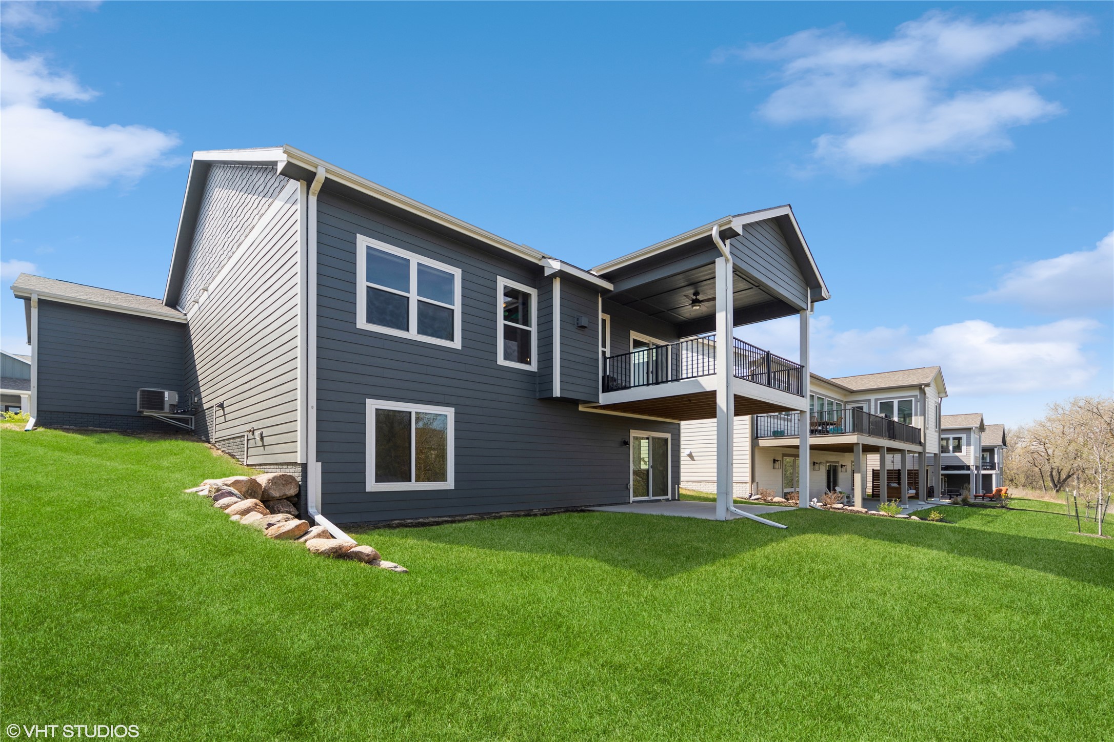 9131 Greenway Drive, West Des Moines, Iowa image 34