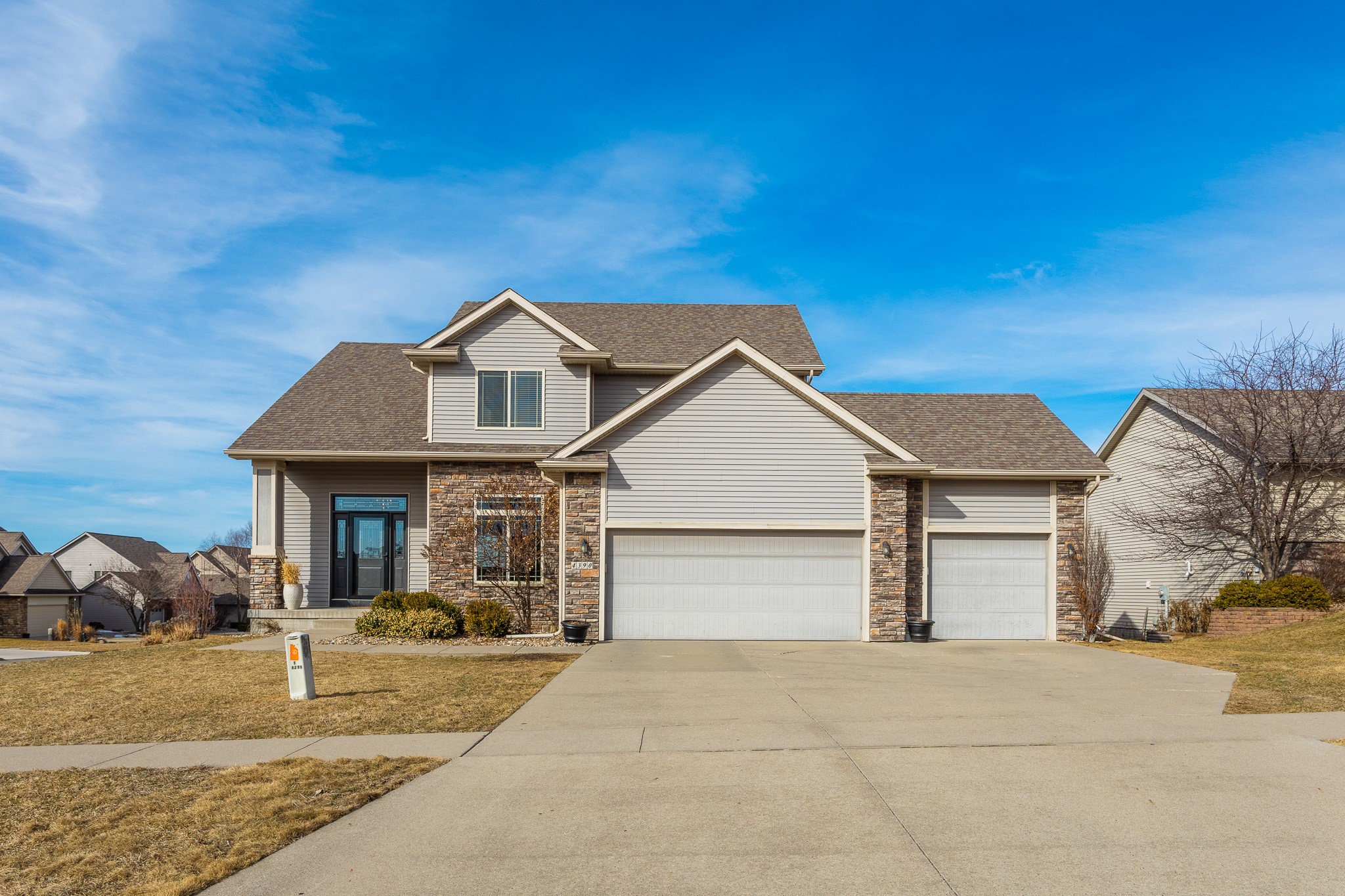 4390 NW 165th Street, Clive, Iowa image 1