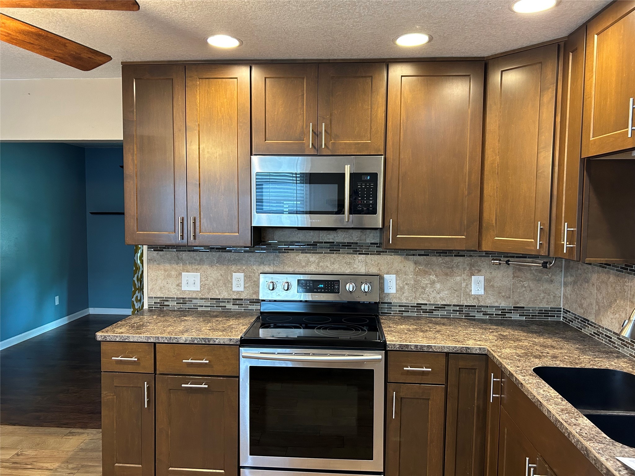 906 Streeter Street, Knoxville, Iowa image 13