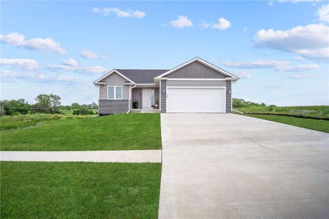 Featured picture for the property 674011
