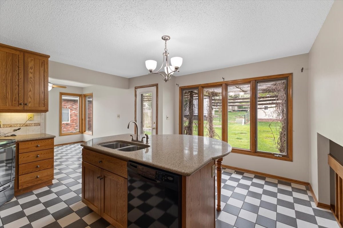 818 SE Rio Circle, Ankeny, Iowa image 14