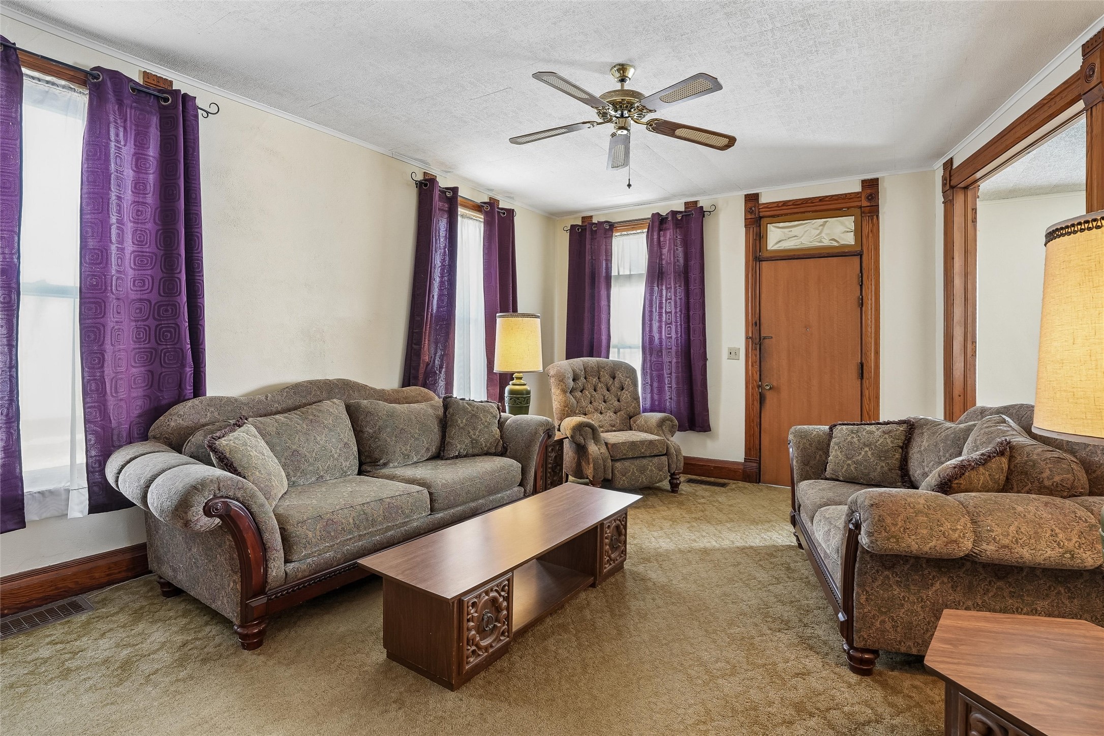 509 E Robinson Street