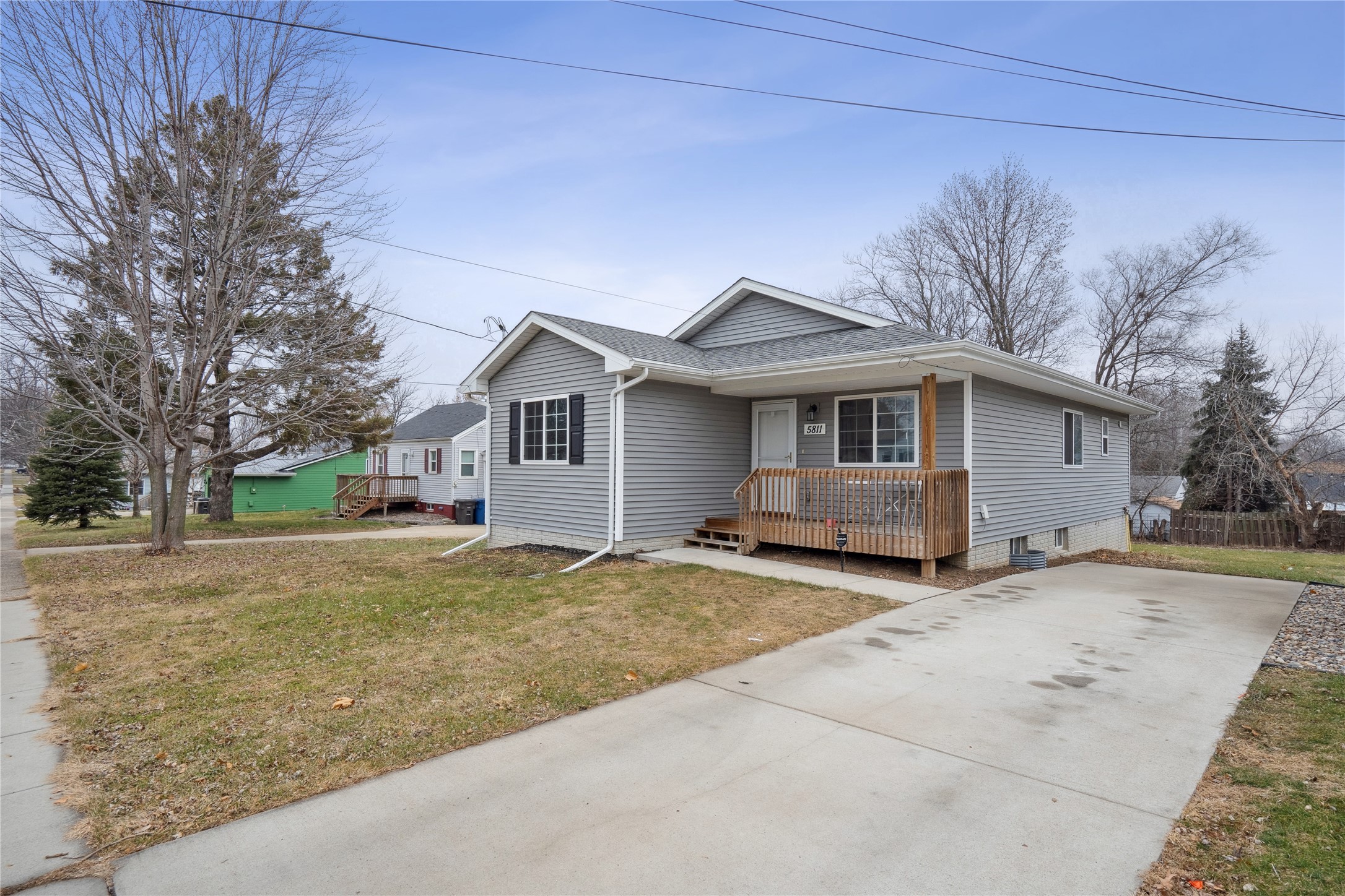 5811 SW 2nd Street, Des Moines, Iowa image 2