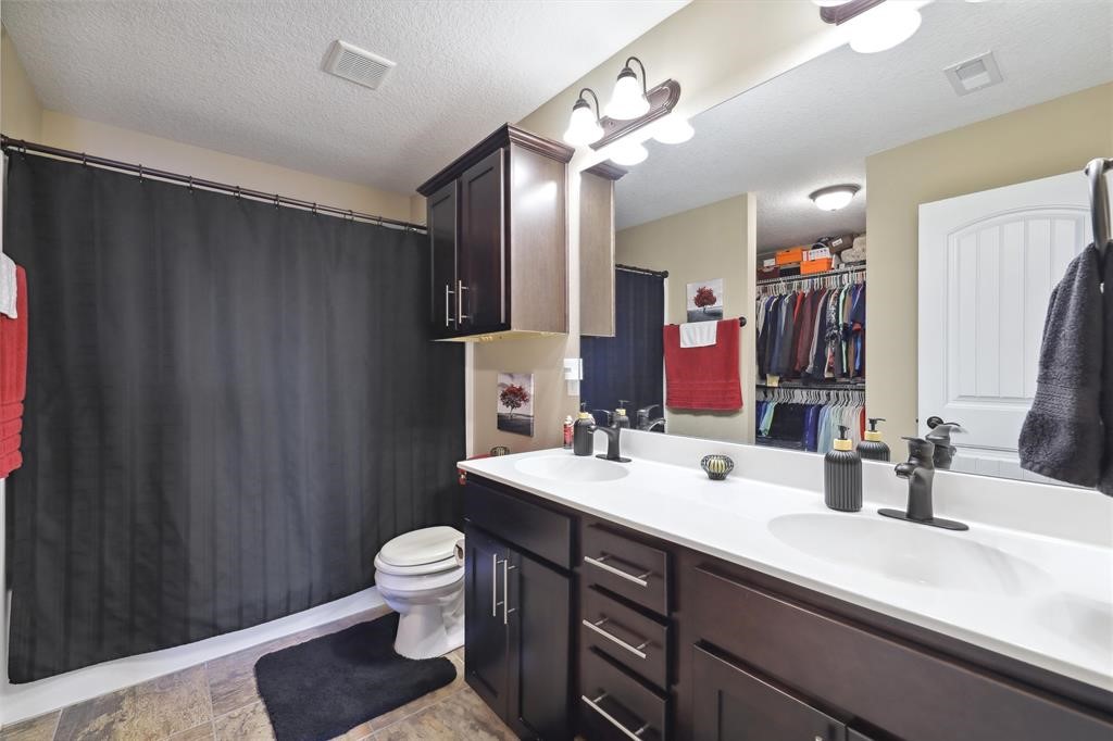 3517 Hawthorn Drive, Bondurant, Iowa image 11