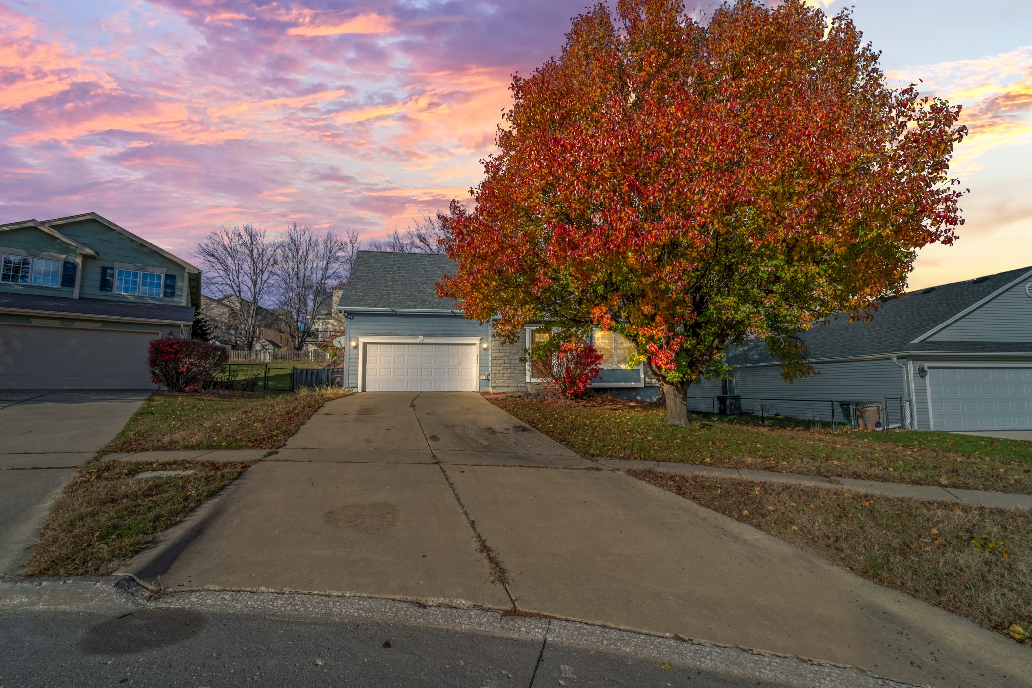 2417 River Ridge Drive, West Des Moines, Iowa image 1