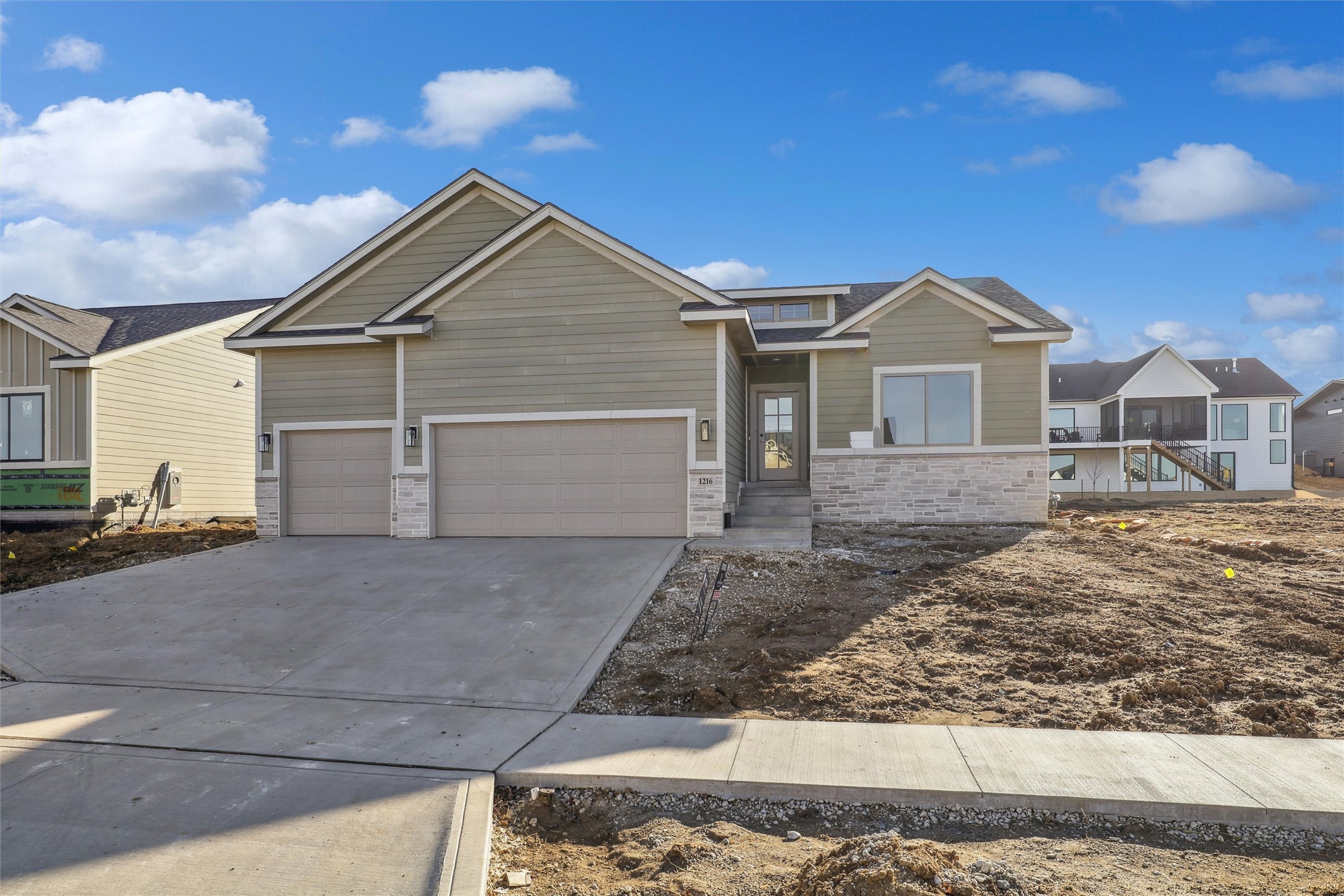 1216 S 92nd Street, West Des Moines, Iowa image 1