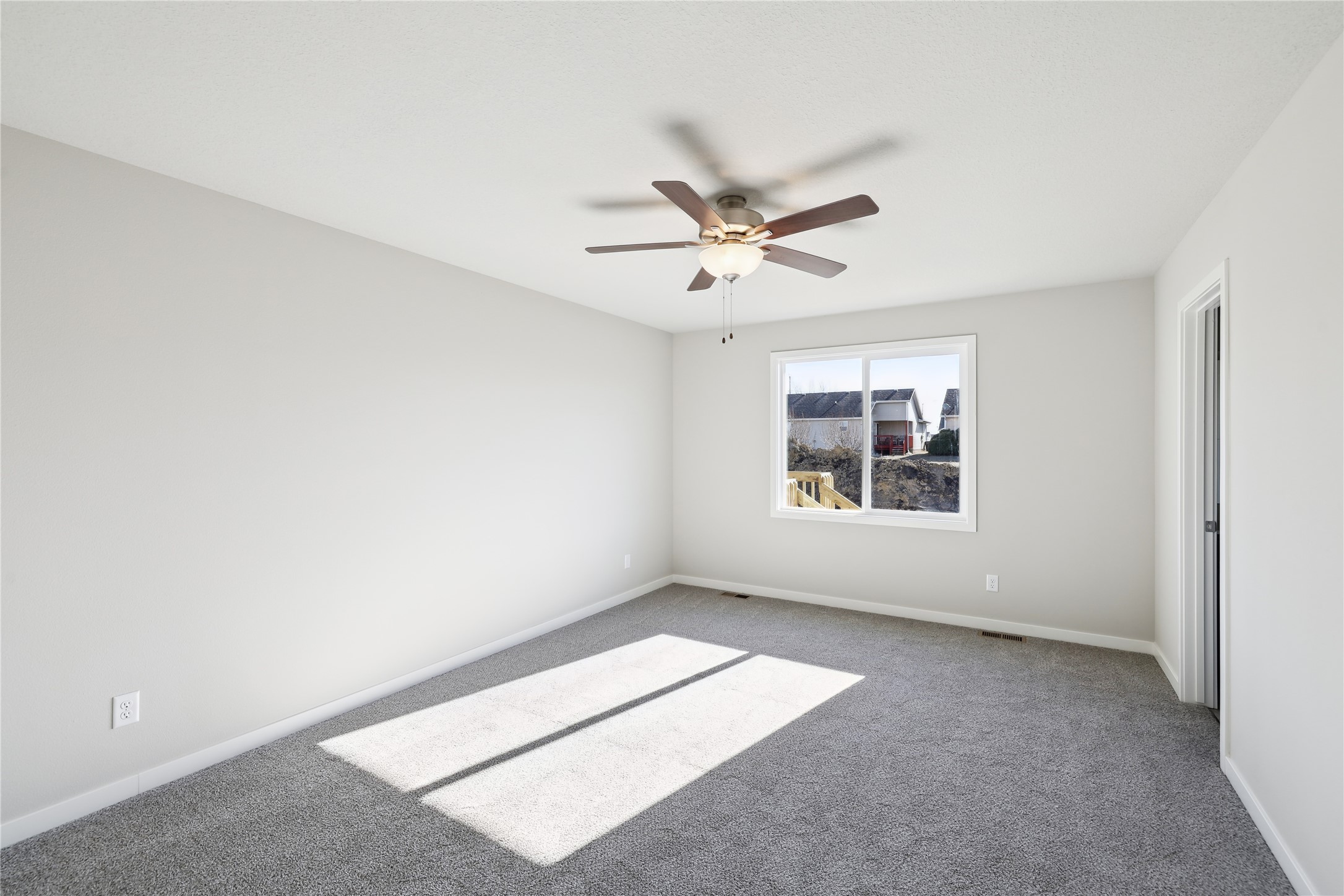 319 NE Driftwood Street, Elkhart, Iowa image 12