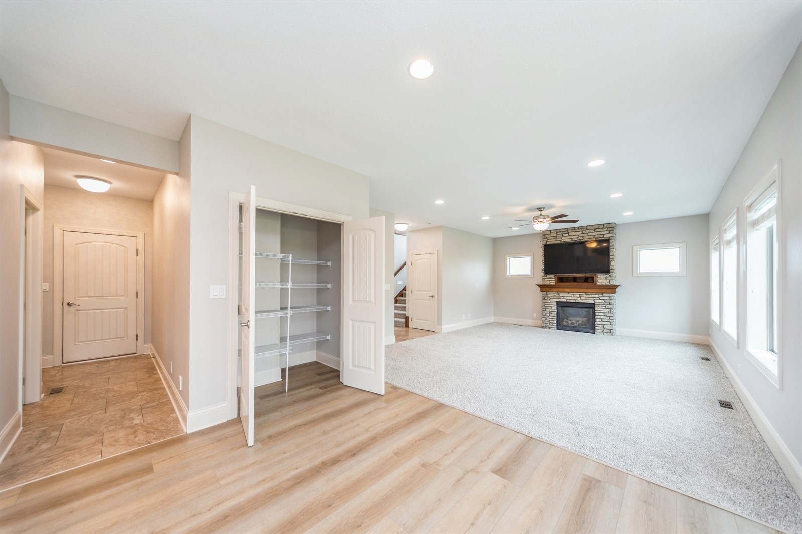 1454 S Sugar Creek Court, West Des Moines, Iowa image 10