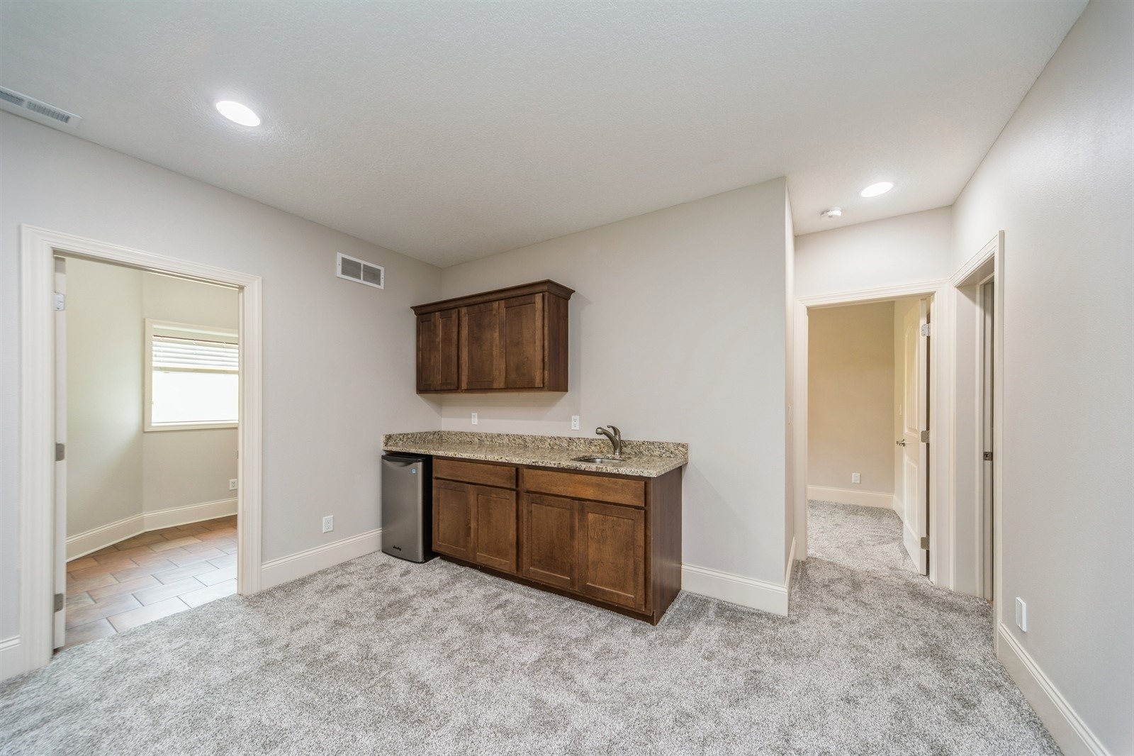 1454 S Sugar Creek Court, West Des Moines, Iowa image 31