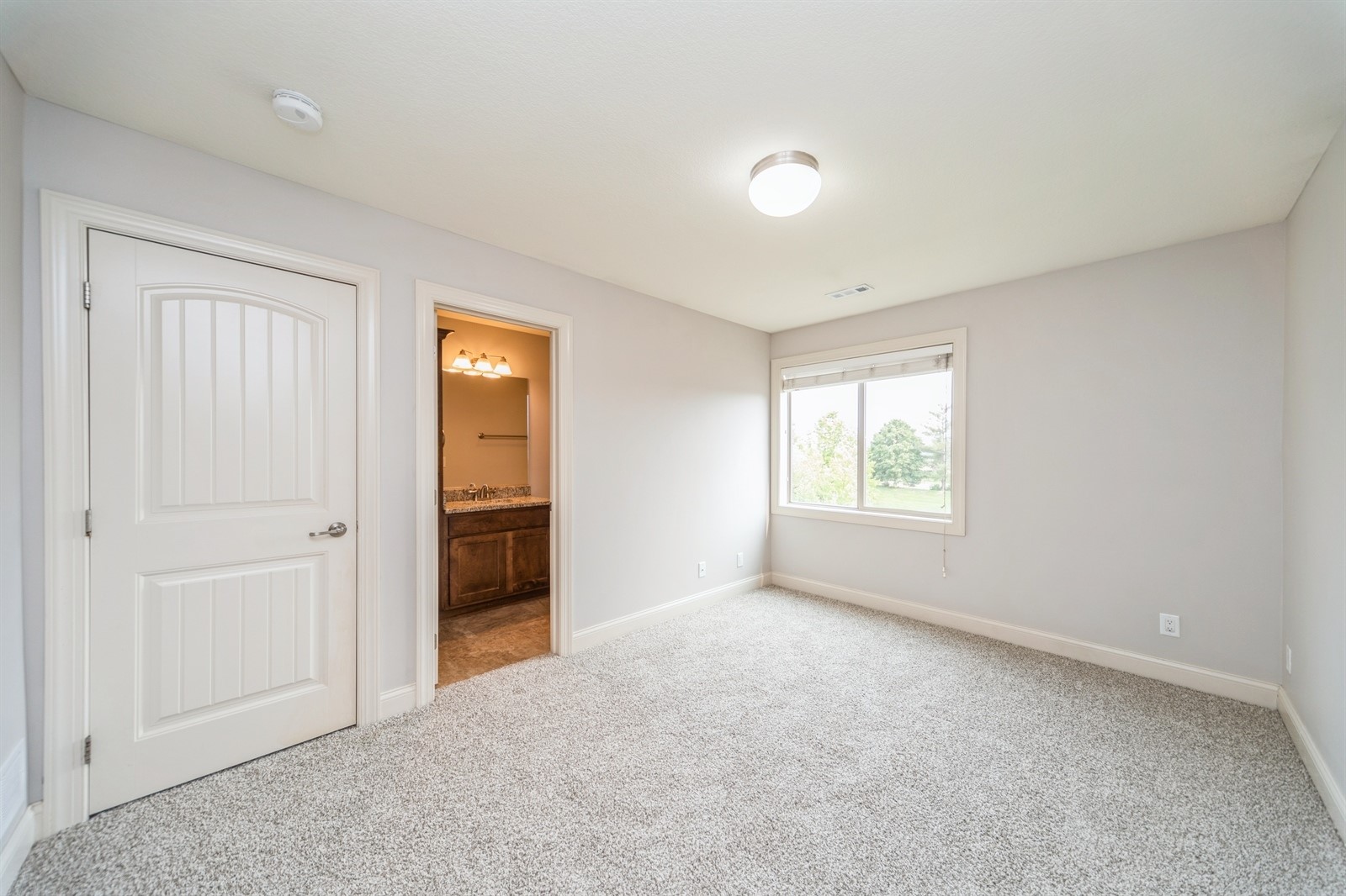 1454 S Sugar Creek Court, West Des Moines, Iowa image 27