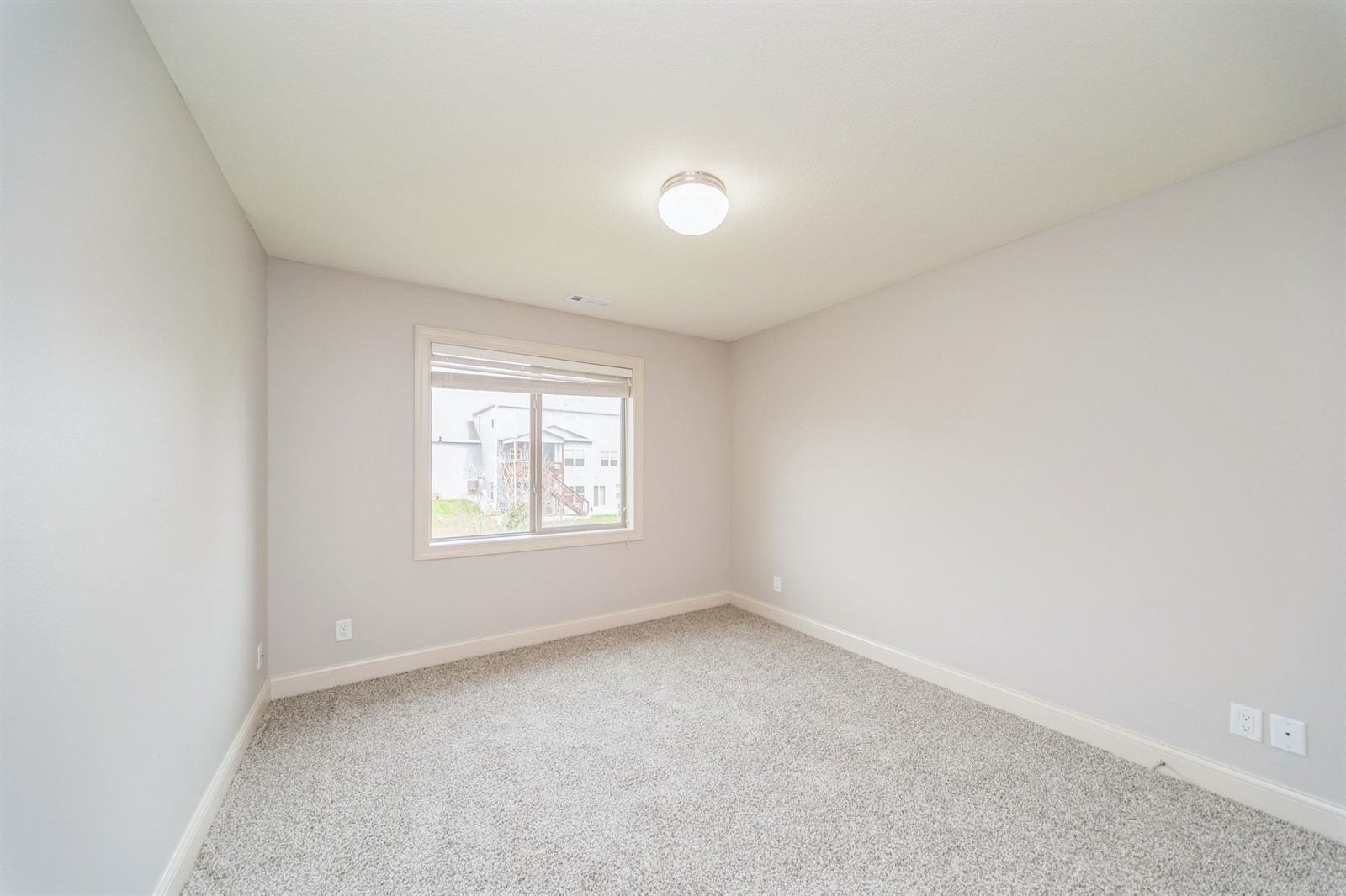 1454 S Sugar Creek Court, West Des Moines, Iowa image 28