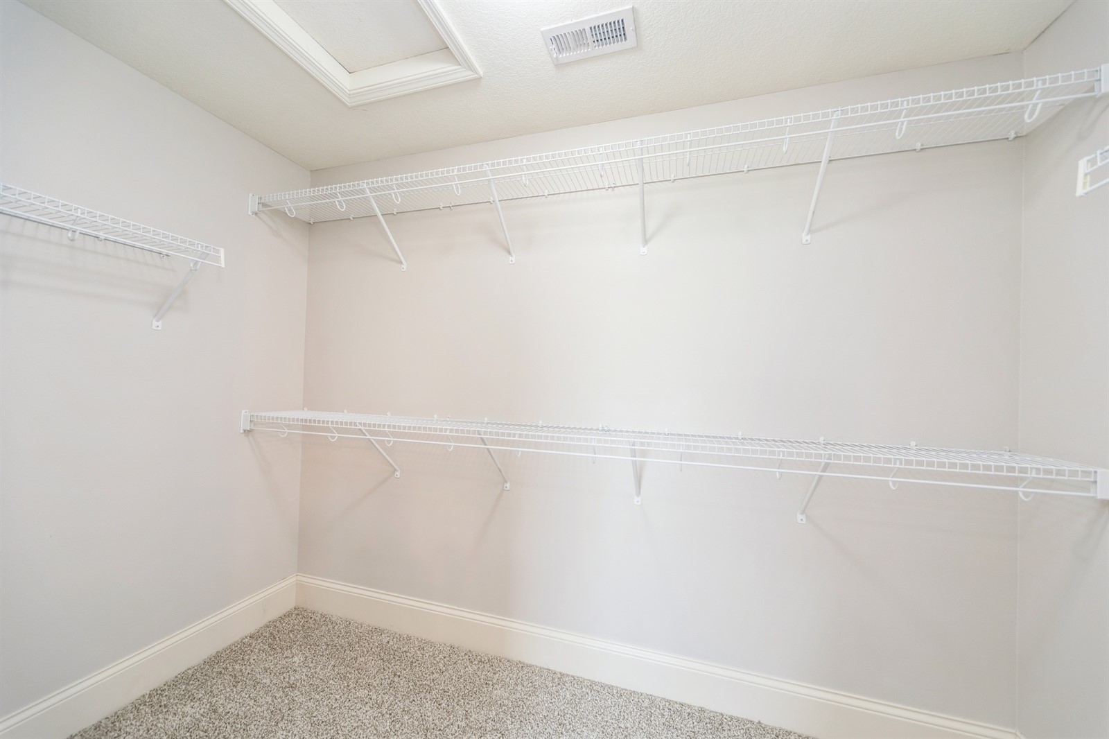 1454 S Sugar Creek Court, West Des Moines, Iowa image 23