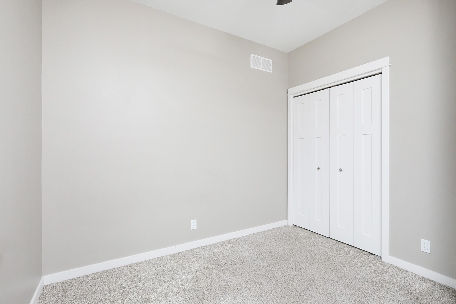 513 Craig Circle, Marshalltown, Iowa image 18