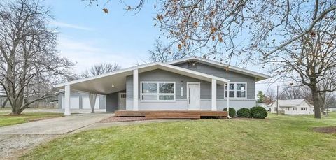 403 Washington Street Melcher Dallas IA 50062