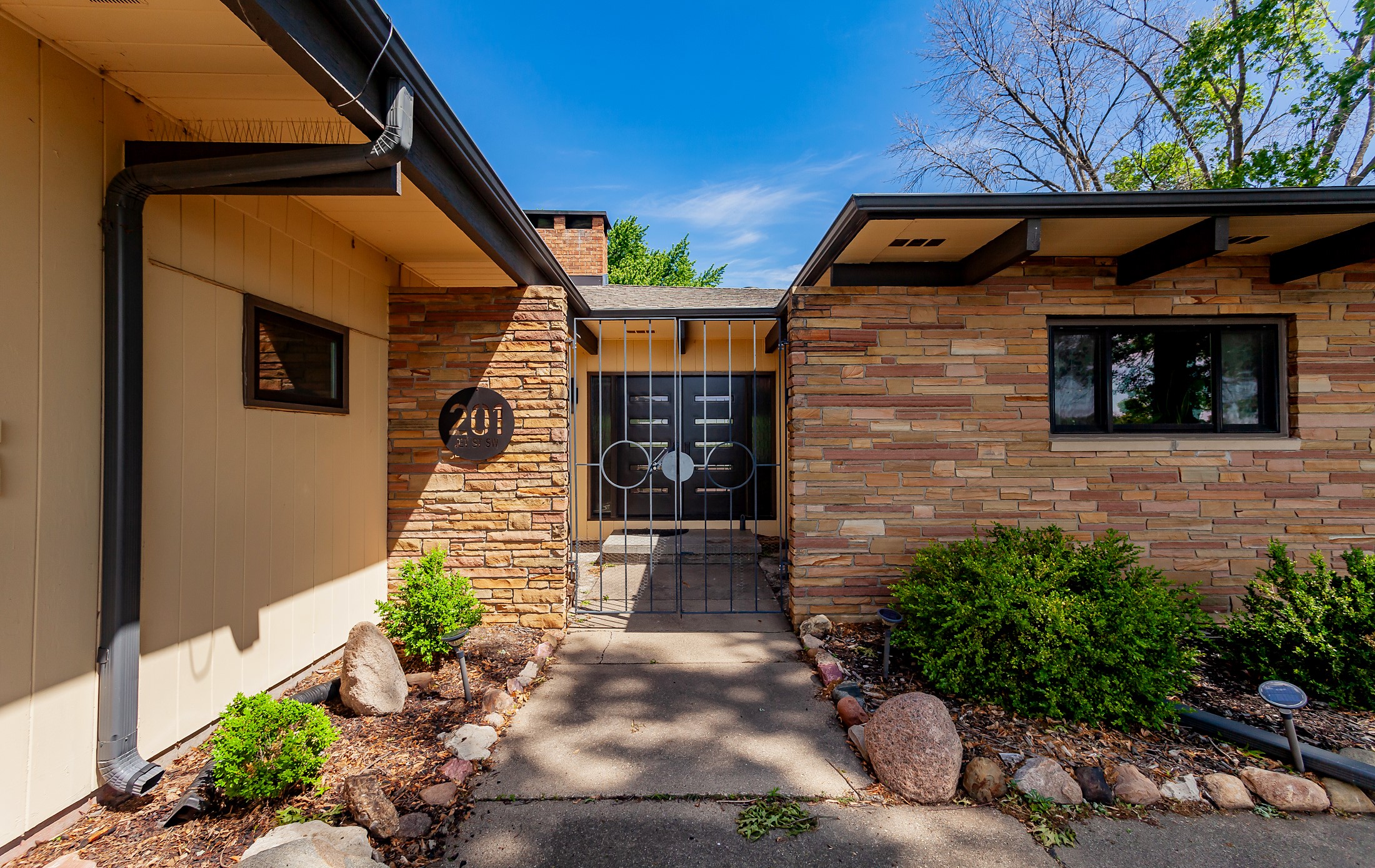 201 Jet Street, Mitchellville, Iowa image 4