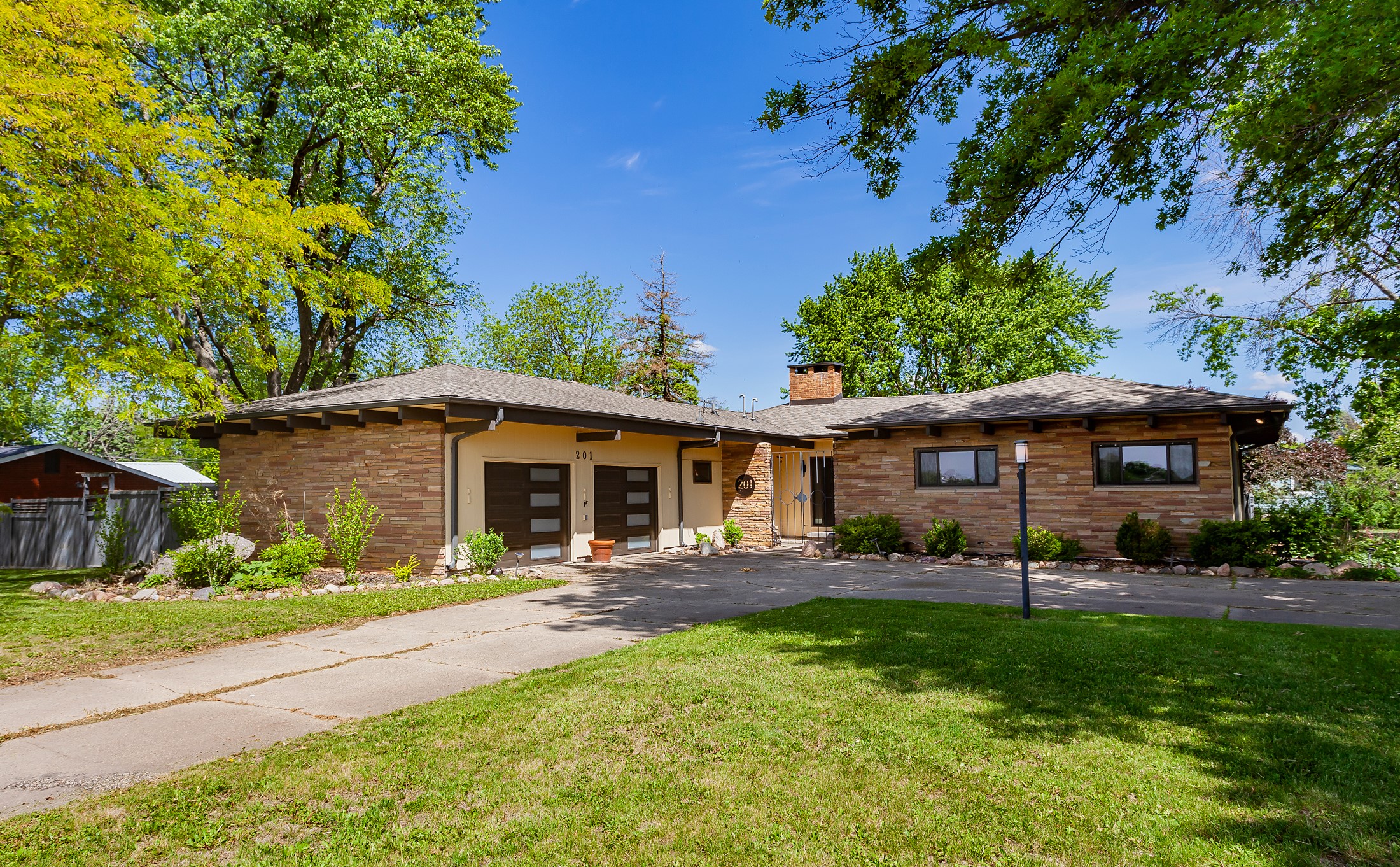 201 Jet Street, Mitchellville, Iowa image 2