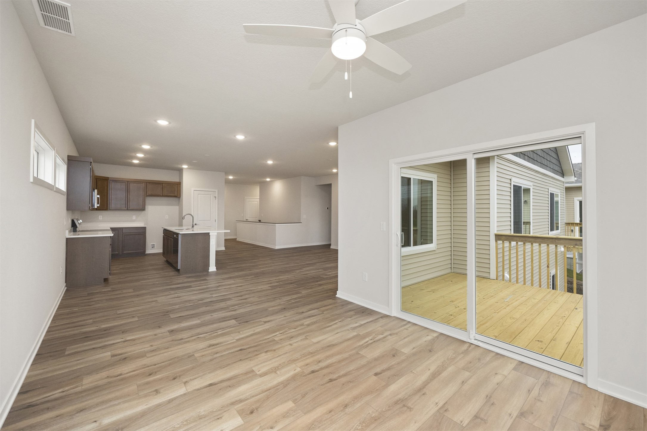 9042 Mockingbird Drive, West Des Moines, Iowa image 12